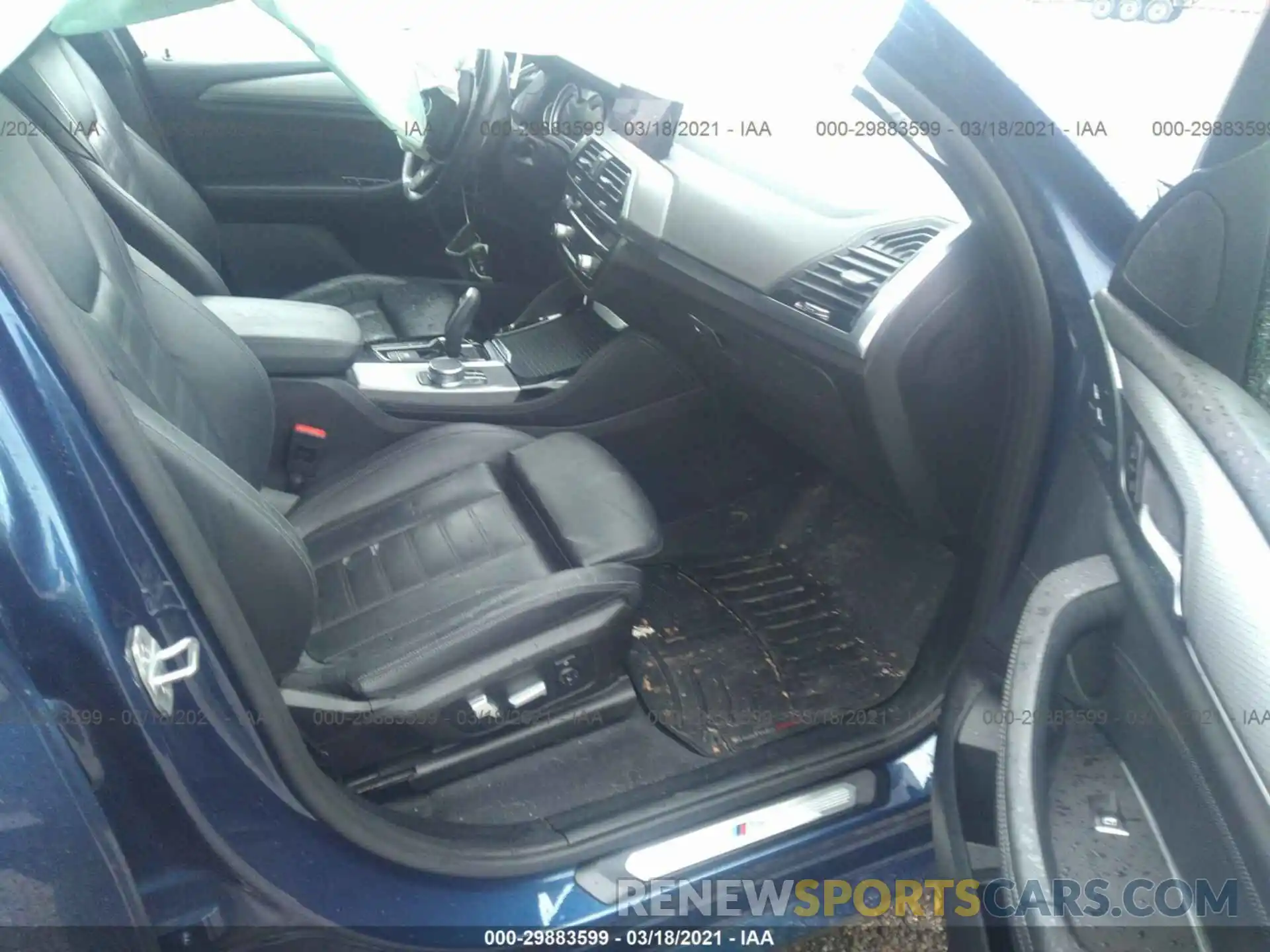 5 Photograph of a damaged car 5UXUJ3C52KLG52127 BMW X4 2019