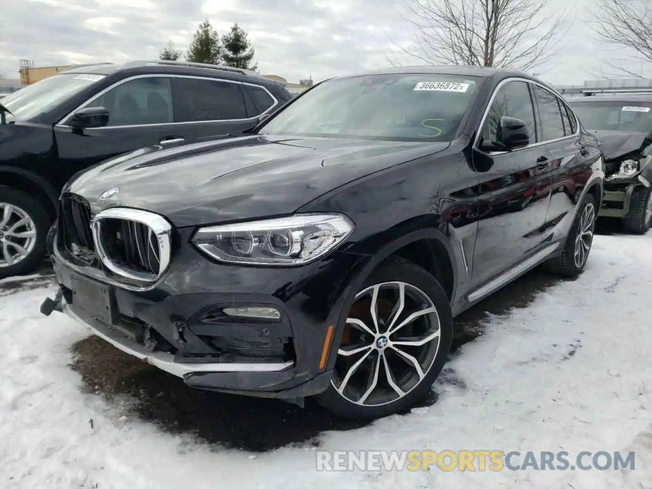 2 Photograph of a damaged car 5UXUJ3C52KLG56050 BMW X4 2019