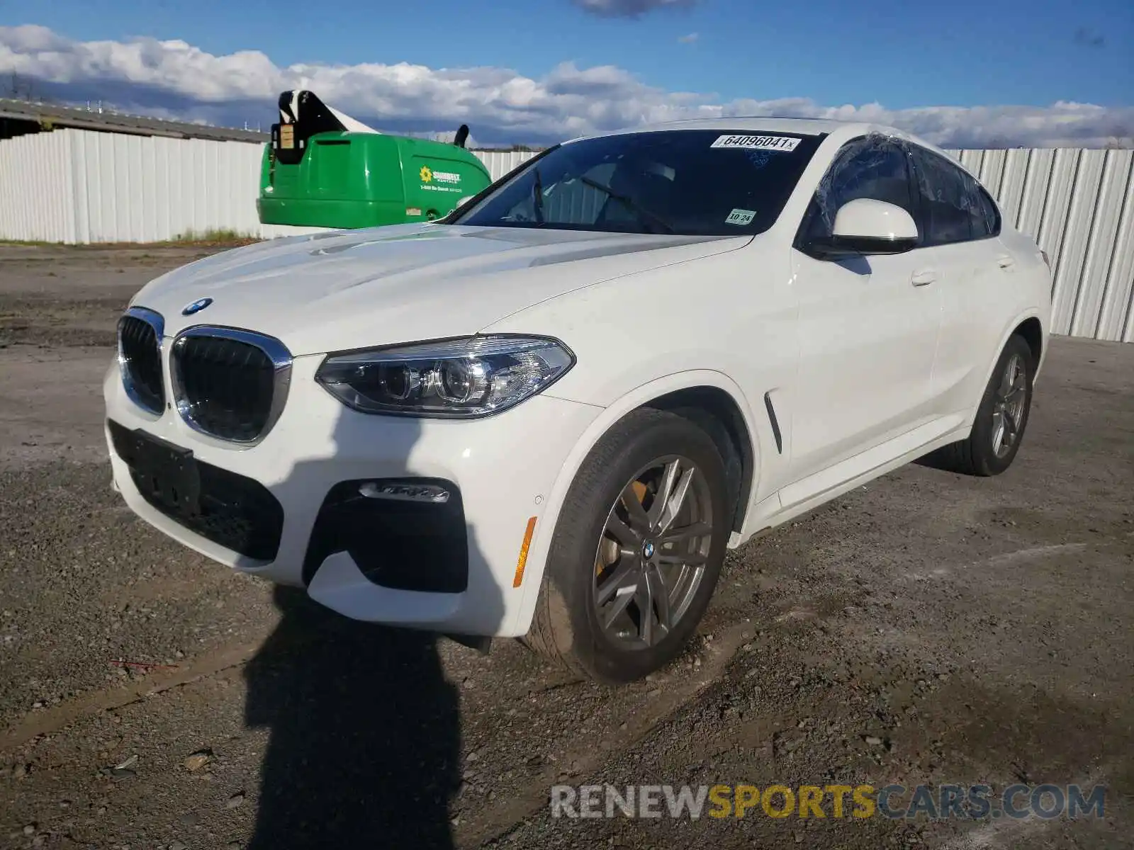 2 Photograph of a damaged car 5UXUJ3C52KLG56484 BMW X4 2019