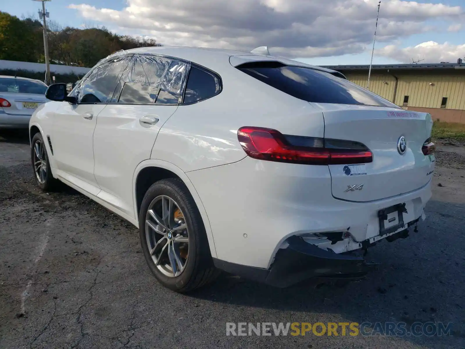 3 Photograph of a damaged car 5UXUJ3C52KLG56484 BMW X4 2019