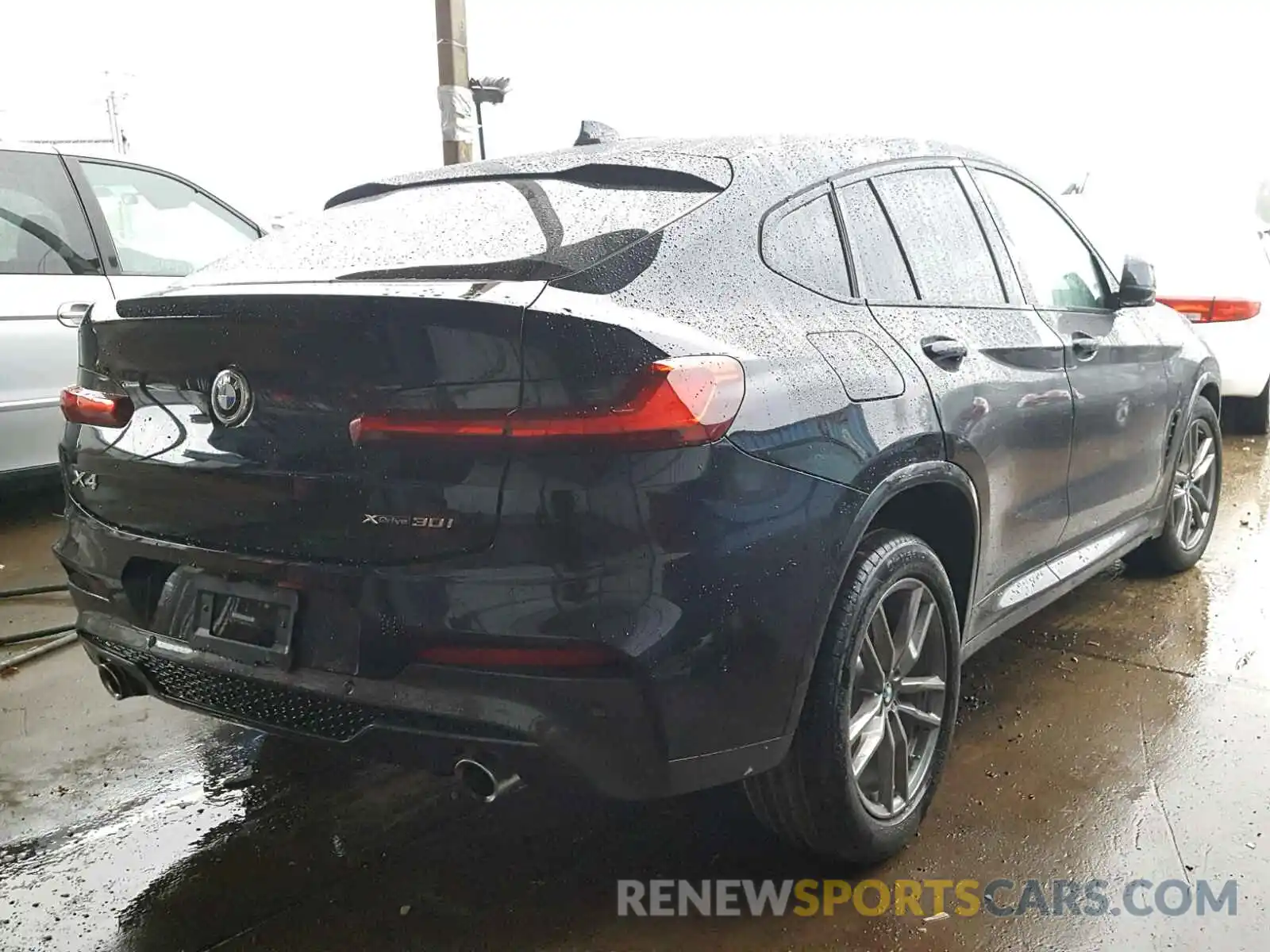 4 Photograph of a damaged car 5UXUJ3C53KLG52458 BMW X4 2019