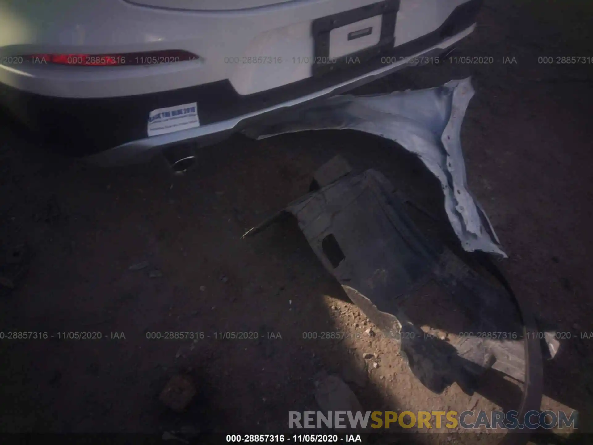 12 Photograph of a damaged car 5UXUJ3C53KLG53268 BMW X4 2019