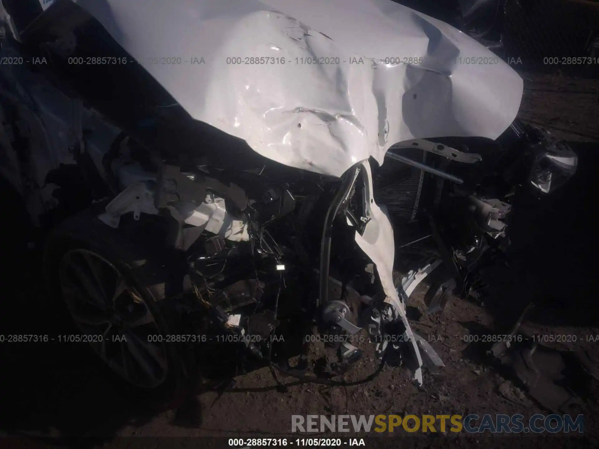 6 Photograph of a damaged car 5UXUJ3C53KLG53268 BMW X4 2019