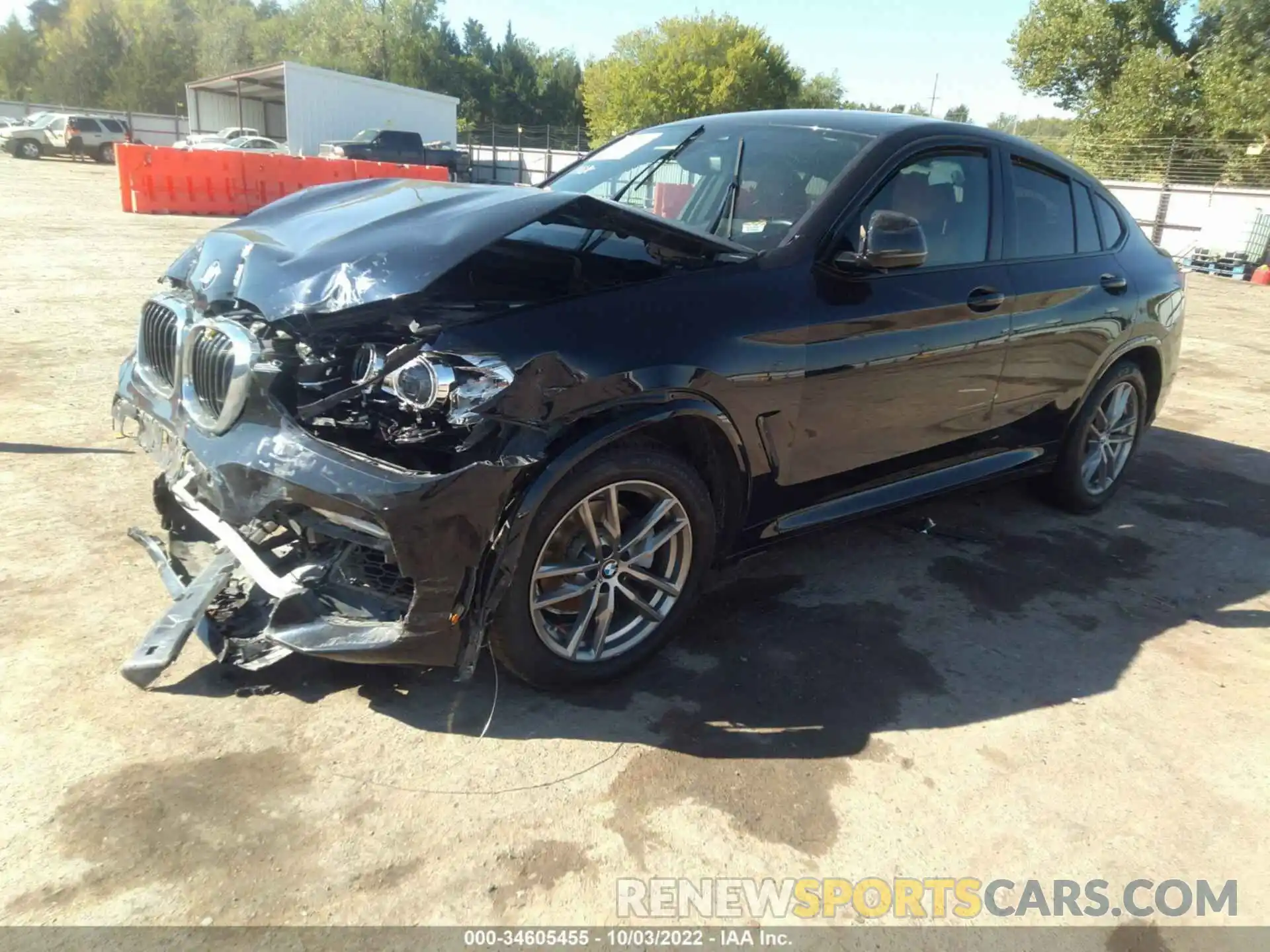 2 Photograph of a damaged car 5UXUJ3C53KLG53545 BMW X4 2019