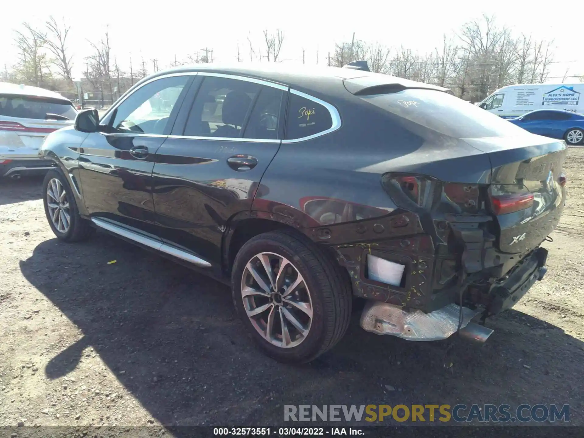 3 Photograph of a damaged car 5UXUJ3C53KLG54050 BMW X4 2019