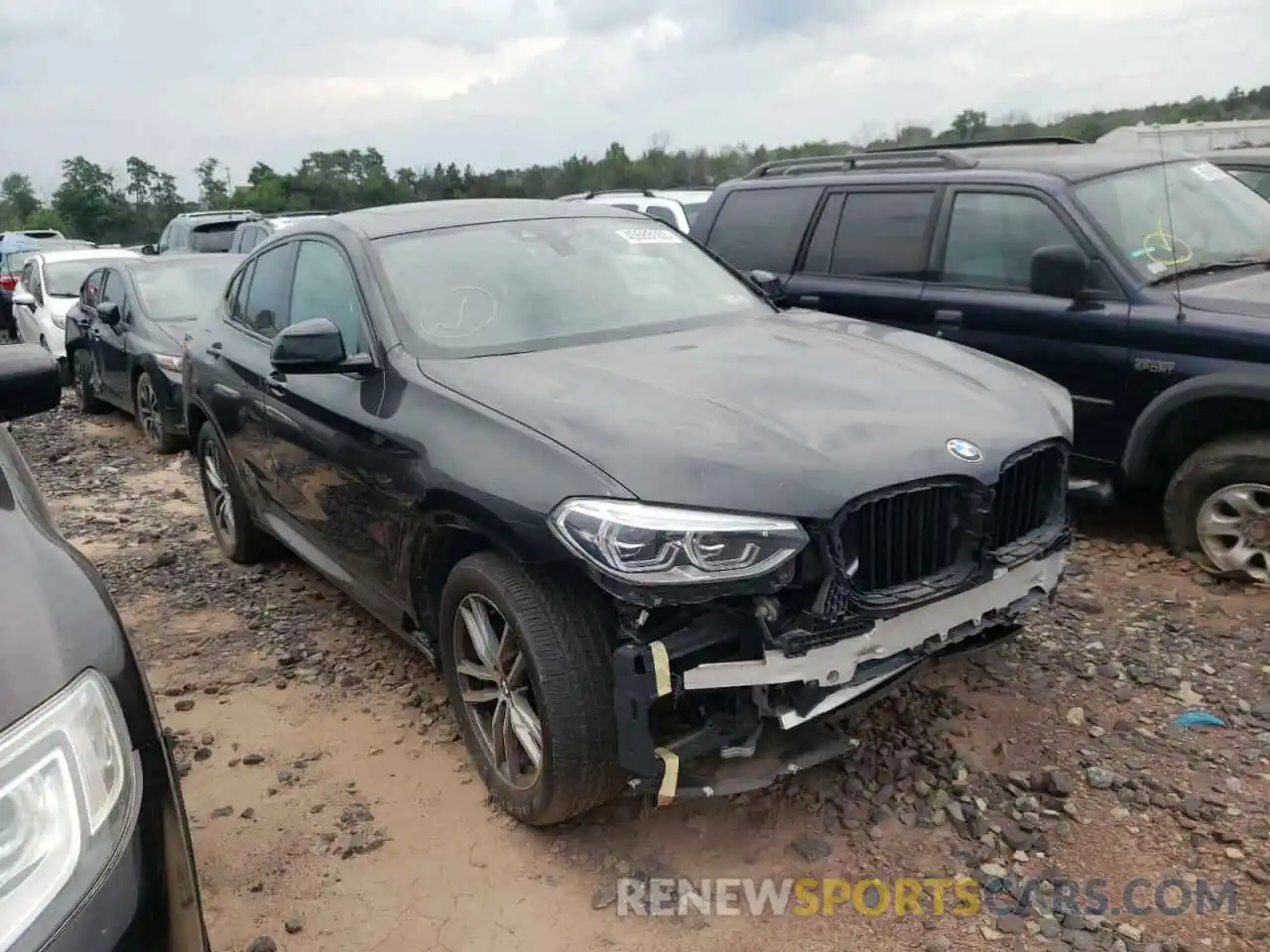 1 Photograph of a damaged car 5UXUJ3C54KLG51934 BMW X4 2019