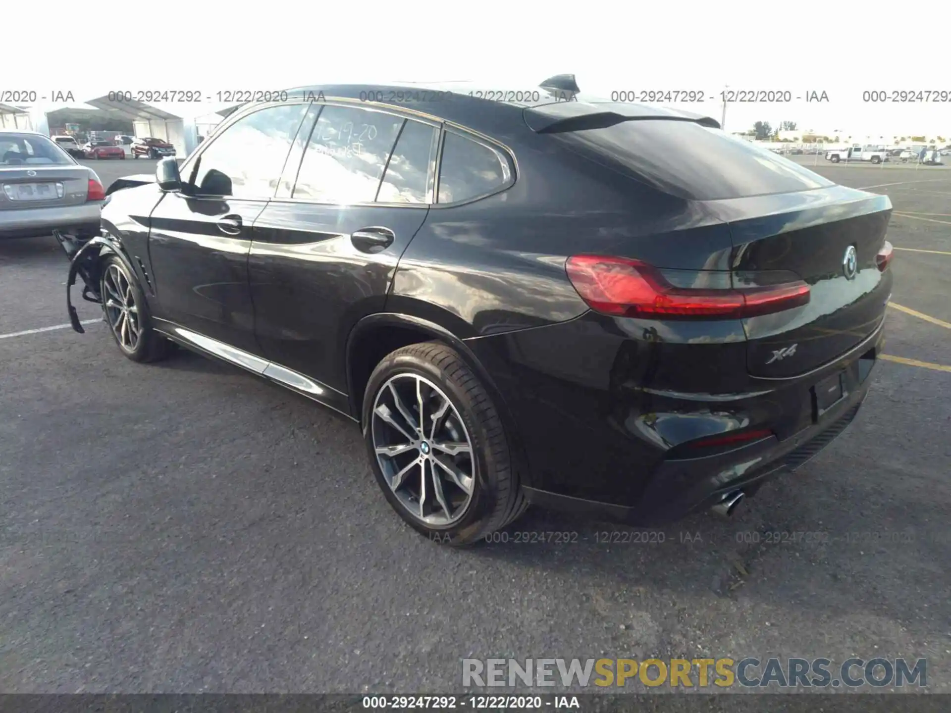 3 Photograph of a damaged car 5UXUJ3C54KLG52341 BMW X4 2019