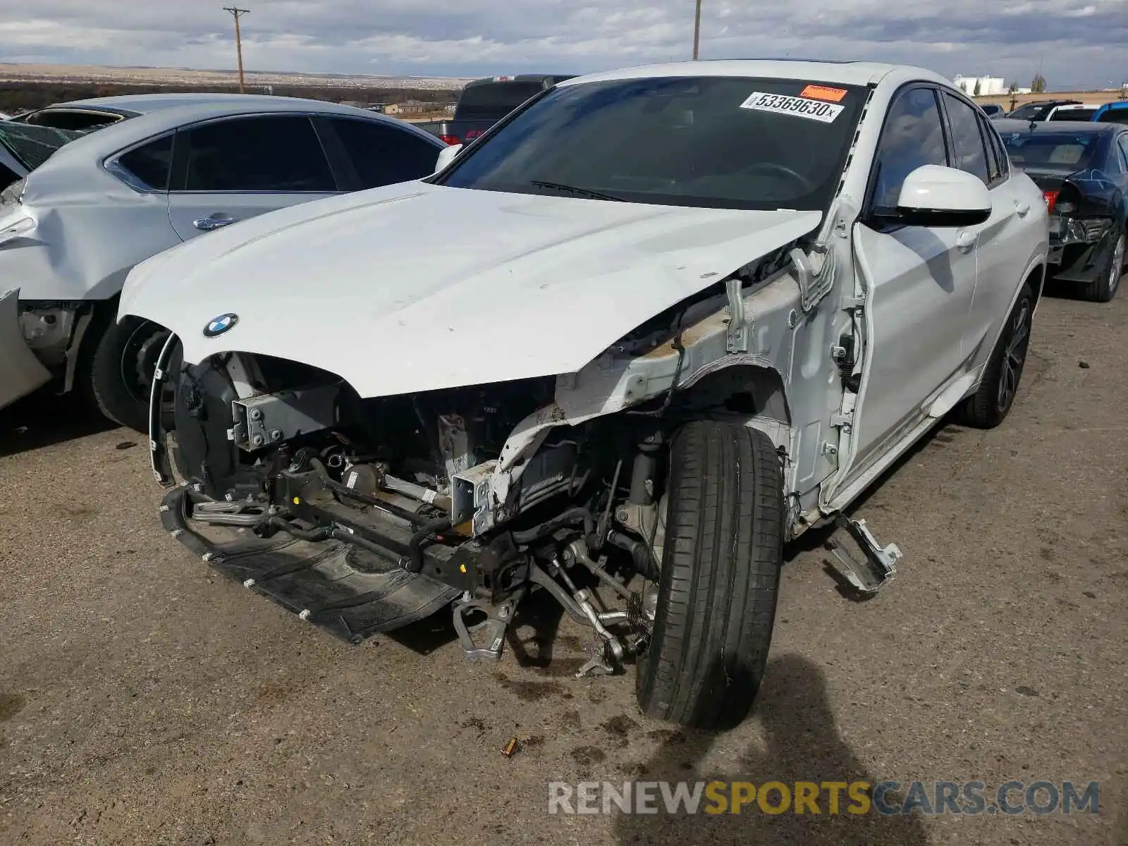 2 Фотография поврежденного автомобиля 5UXUJ3C54KLG55952 BMW X4 2019