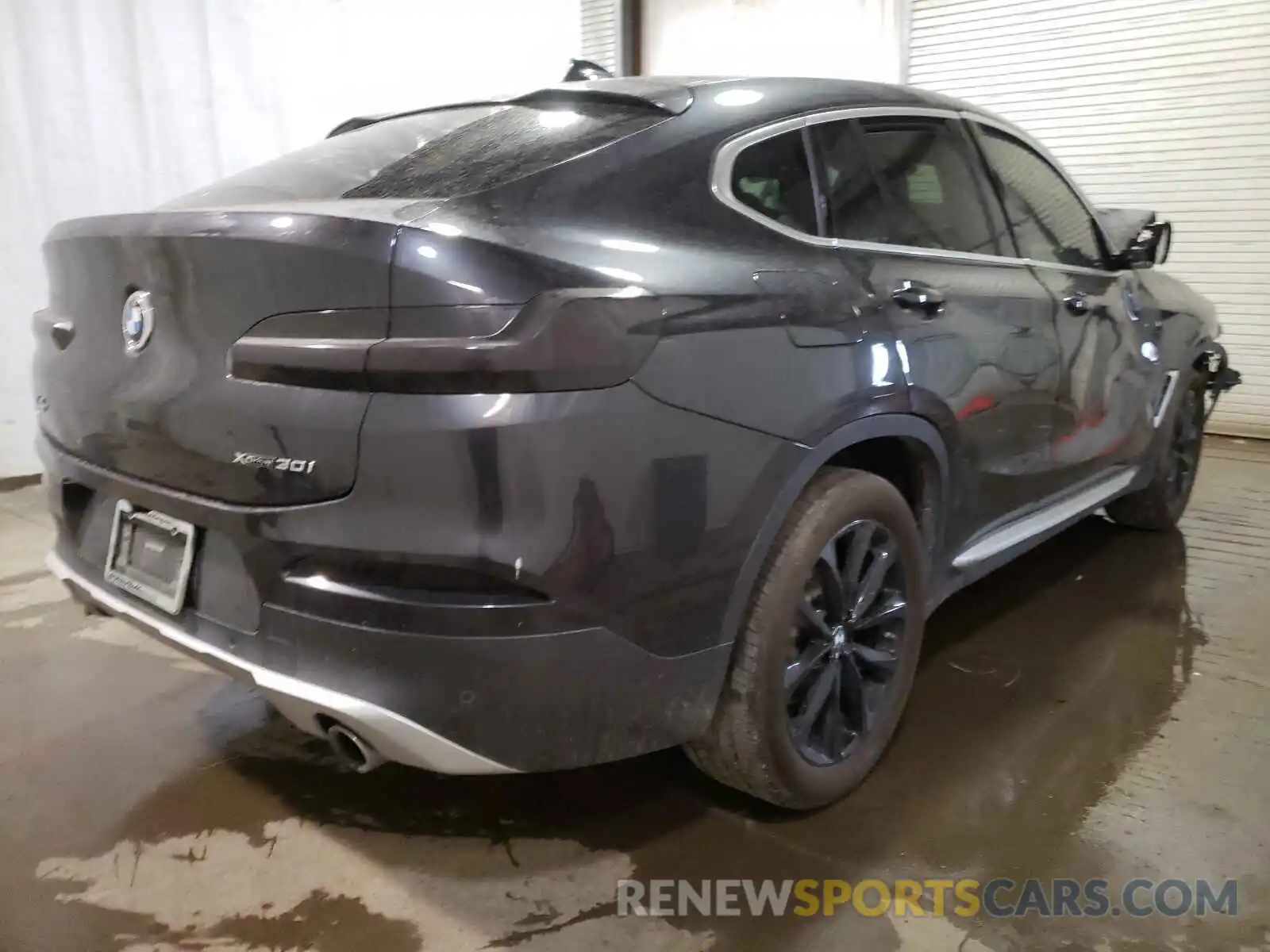 4 Photograph of a damaged car 5UXUJ3C55KLG54132 BMW X4 2019