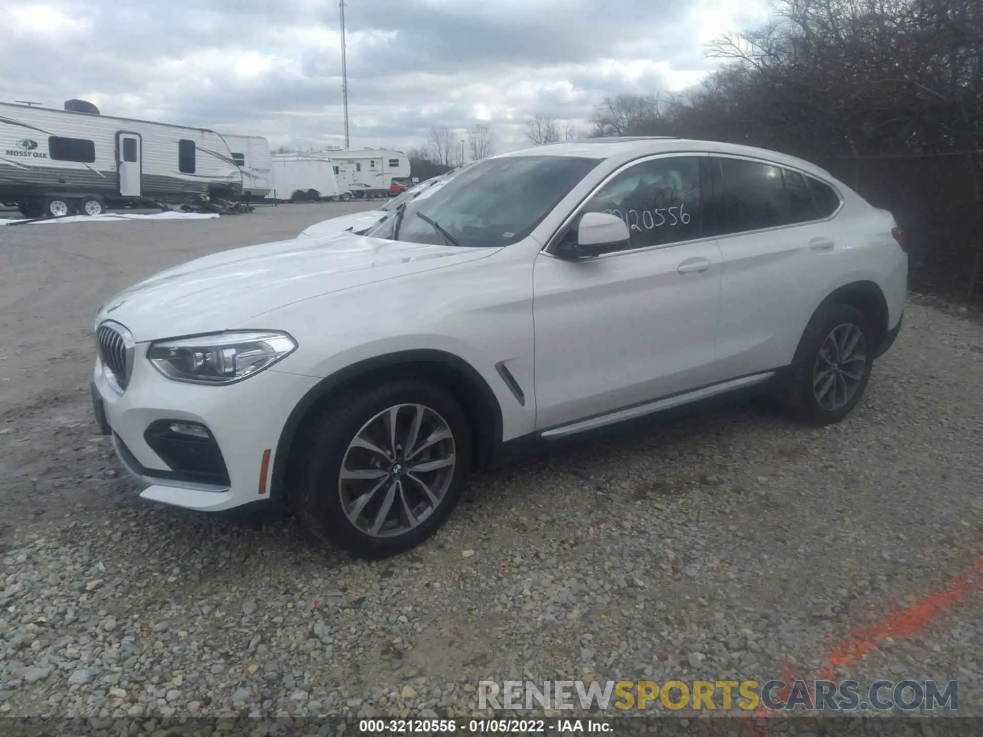 2 Photograph of a damaged car 5UXUJ3C55KLG56303 BMW X4 2019