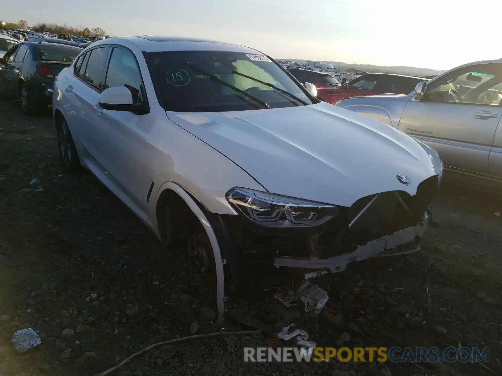 1 Photograph of a damaged car 5UXUJ3C56KLG52793 BMW X4 2019