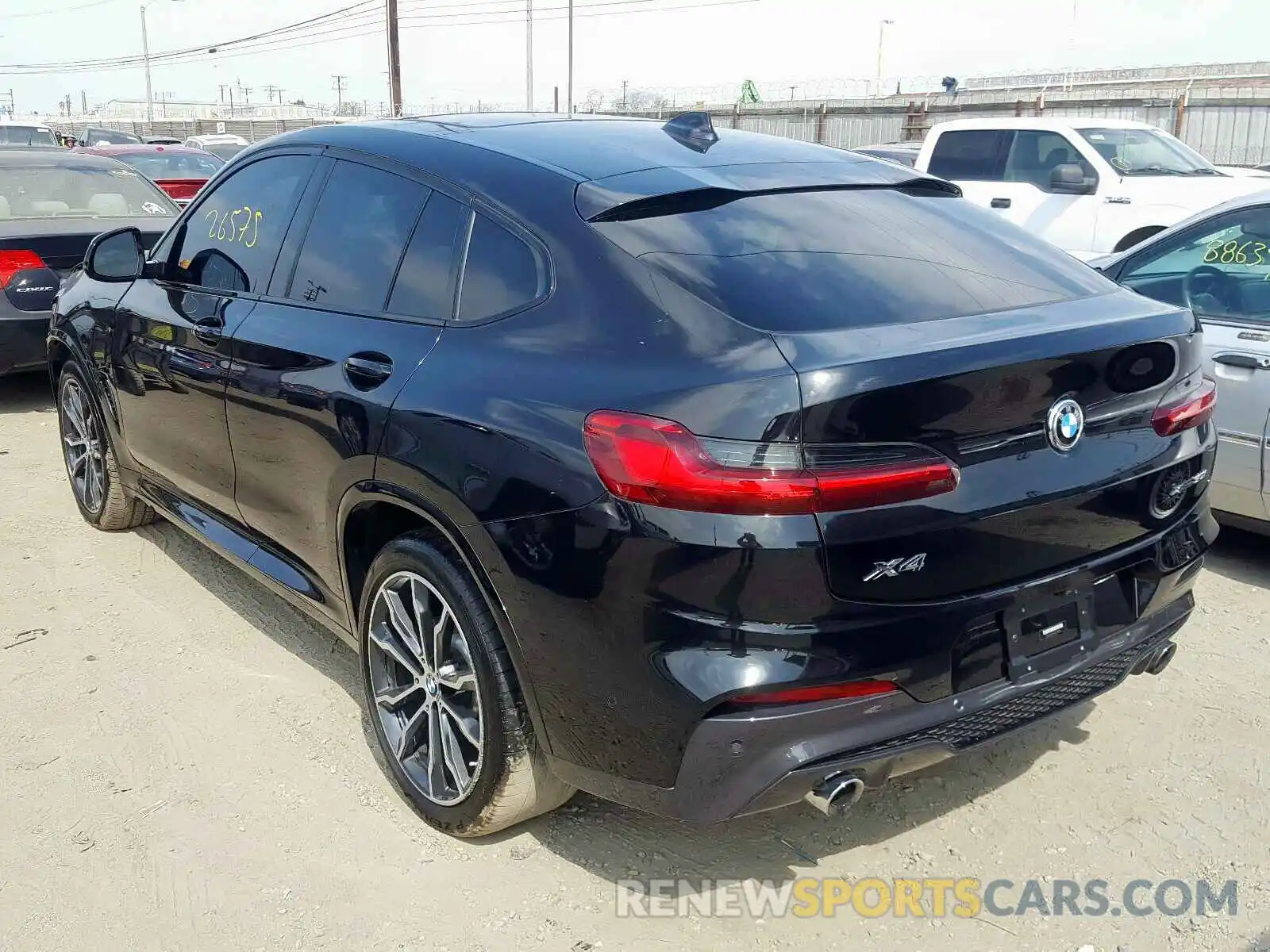 3 Photograph of a damaged car 5UXUJ3C56KLG52809 BMW X4 2019