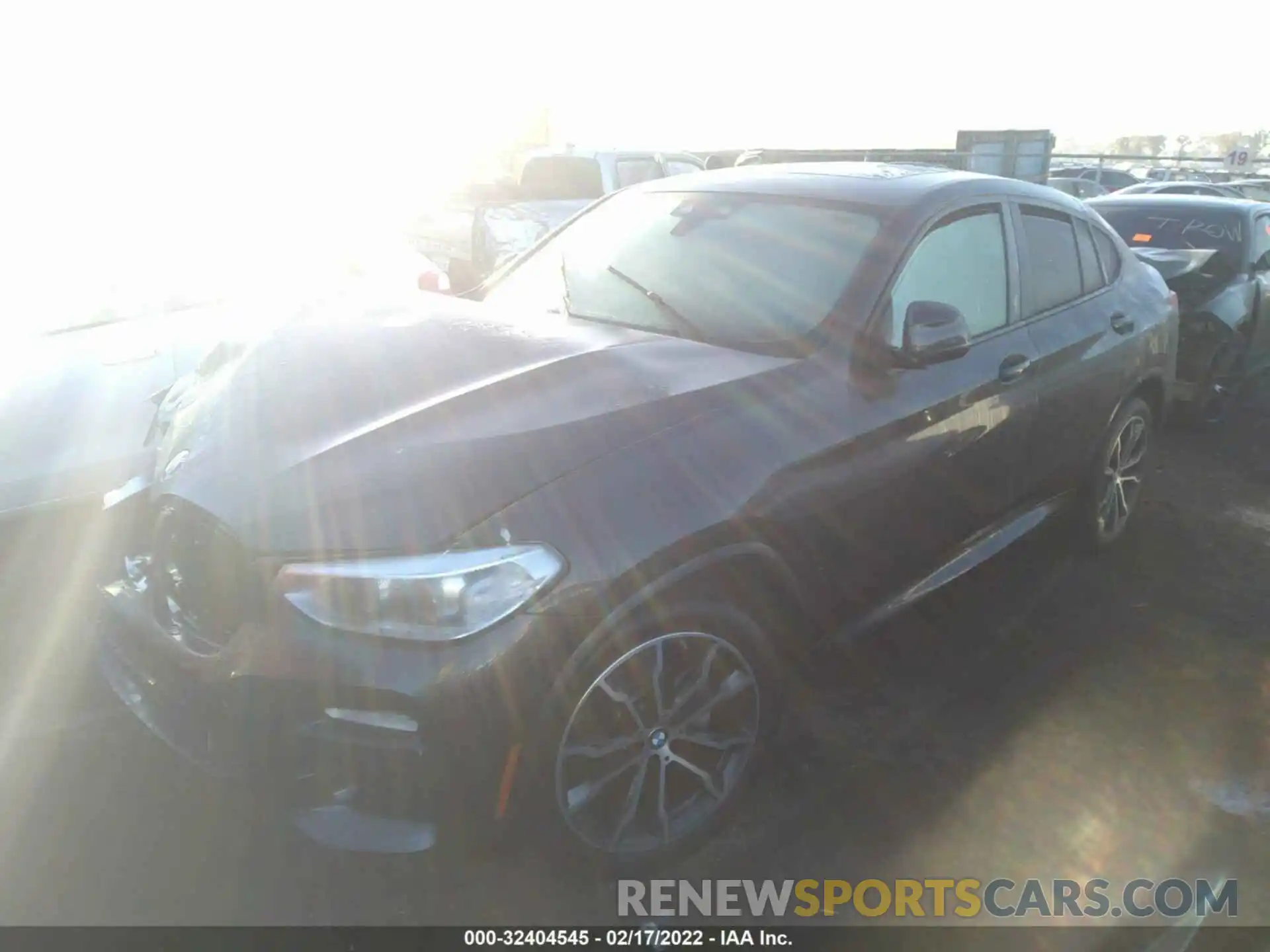 2 Photograph of a damaged car 5UXUJ3C56KLG52924 BMW X4 2019