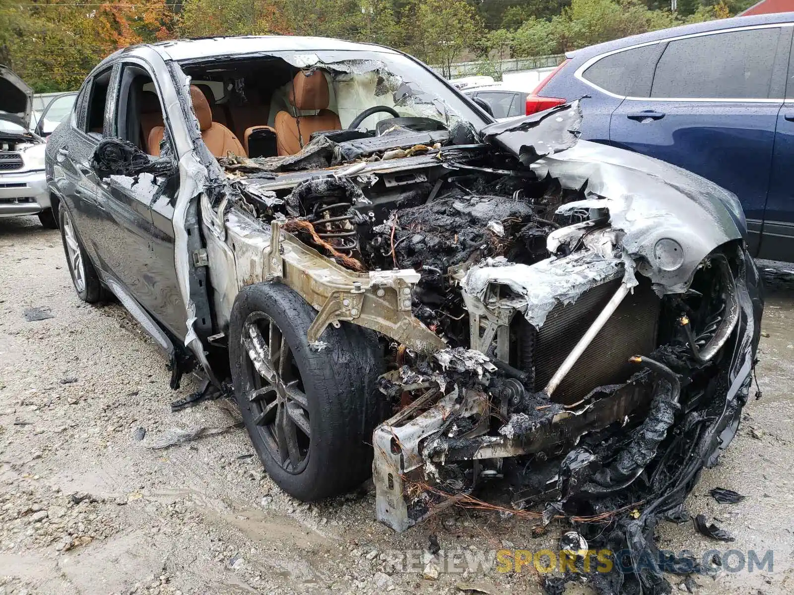 1 Photograph of a damaged car 5UXUJ3C57KLA58701 BMW X4 2019