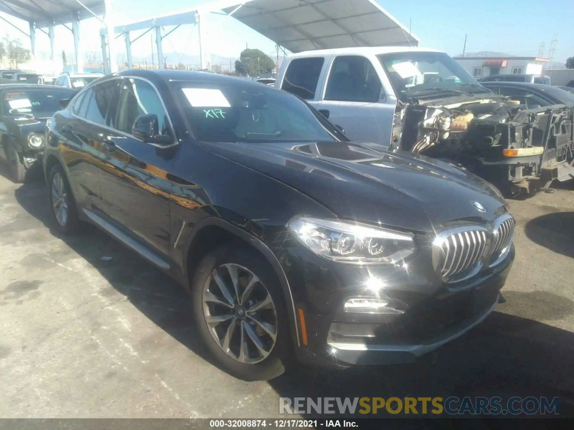 1 Photograph of a damaged car 5UXUJ3C57KLG54018 BMW X4 2019