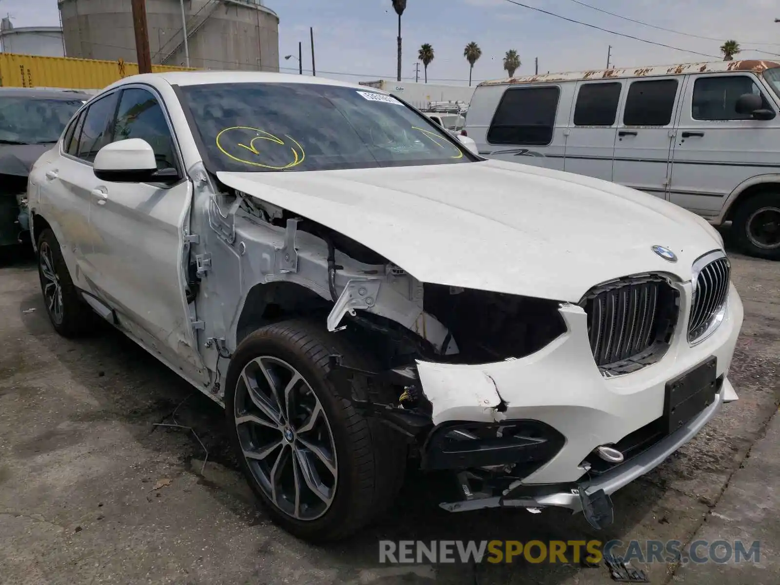 1 Photograph of a damaged car 5UXUJ3C57KLG56402 BMW X4 2019