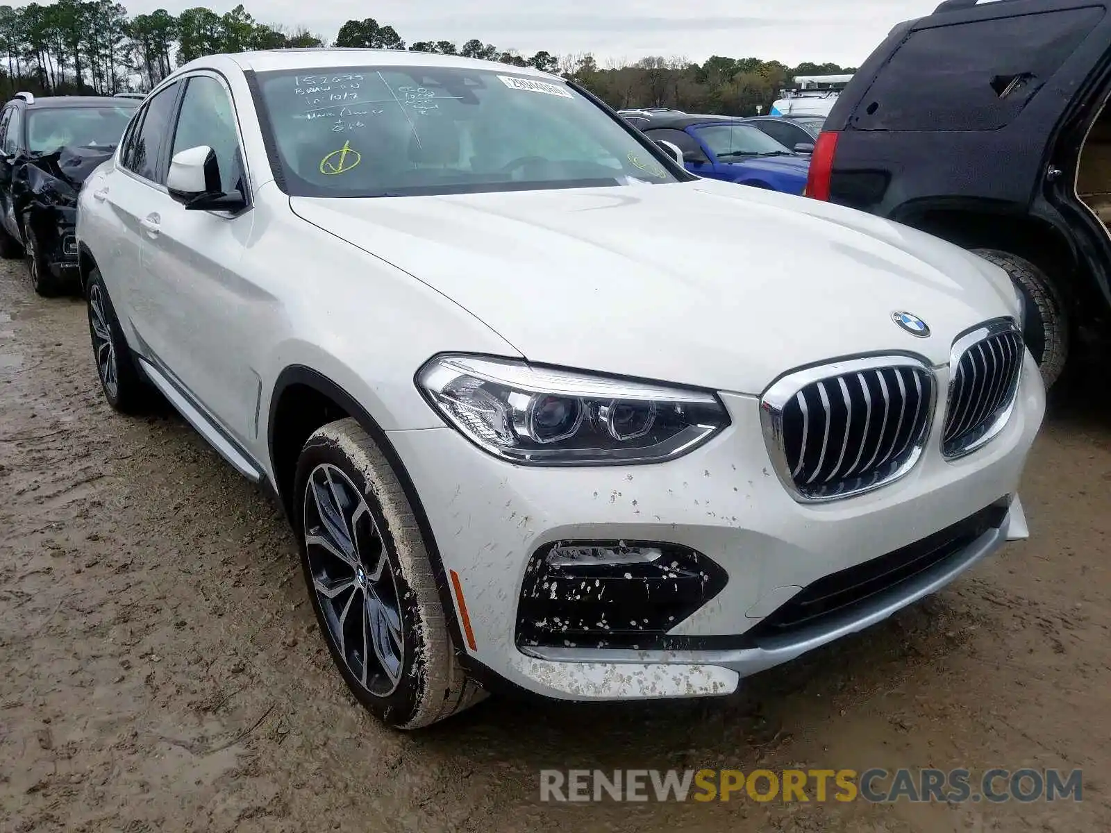 1 Photograph of a damaged car 5UXUJ3C57KLG57114 BMW X4 2019