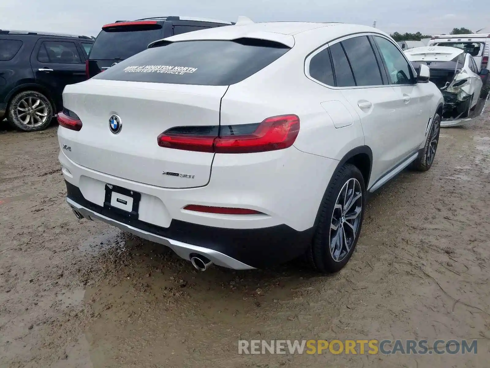 4 Photograph of a damaged car 5UXUJ3C57KLG57114 BMW X4 2019