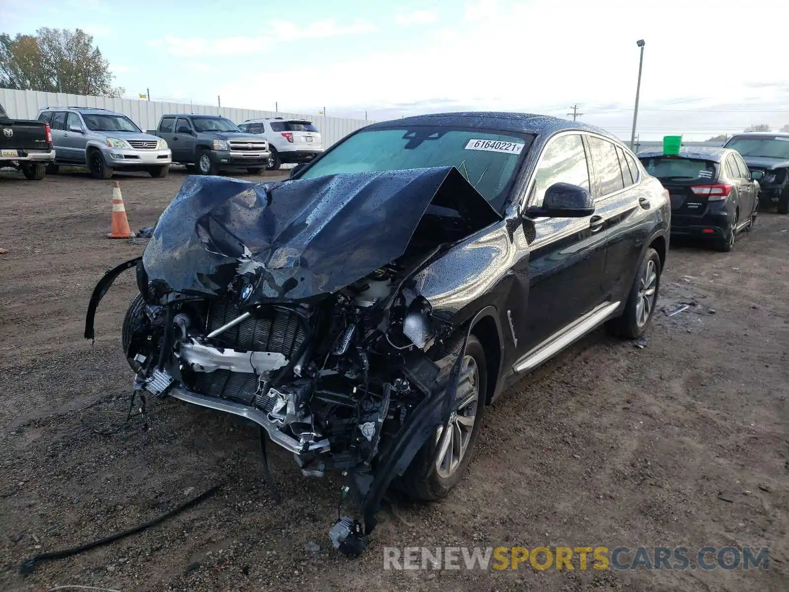 2 Photograph of a damaged car 5UXUJ3C57KLG57405 BMW X4 2019