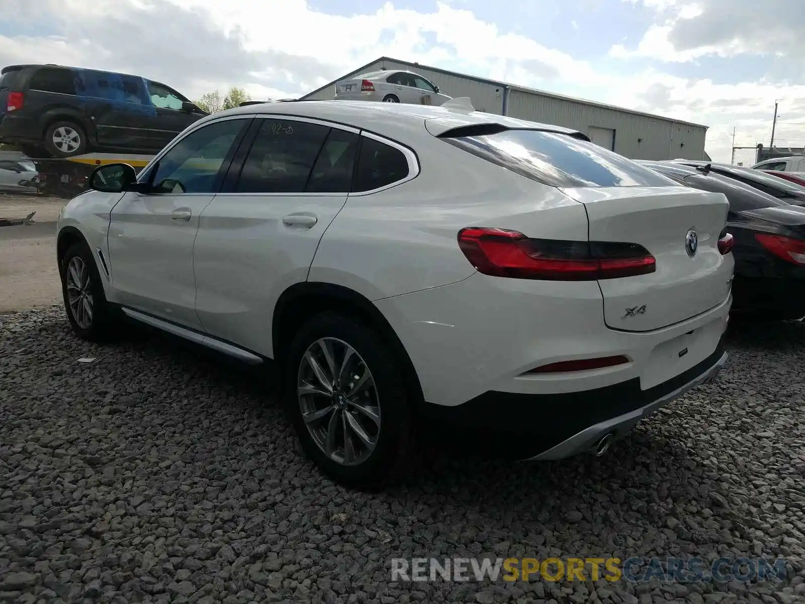 3 Photograph of a damaged car 5UXUJ3C57KLG57629 BMW X4 2019