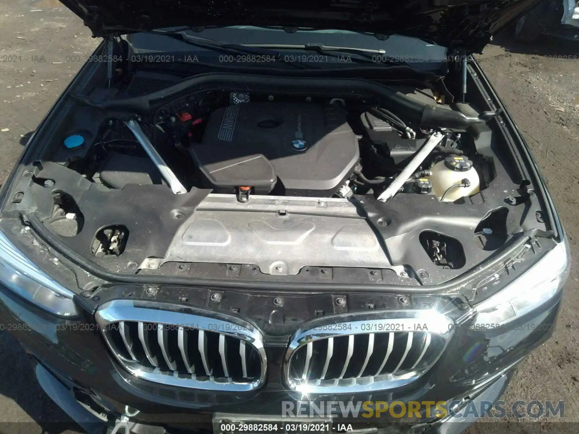 10 Photograph of a damaged car 5UXUJ3C58KLG53797 BMW X4 2019