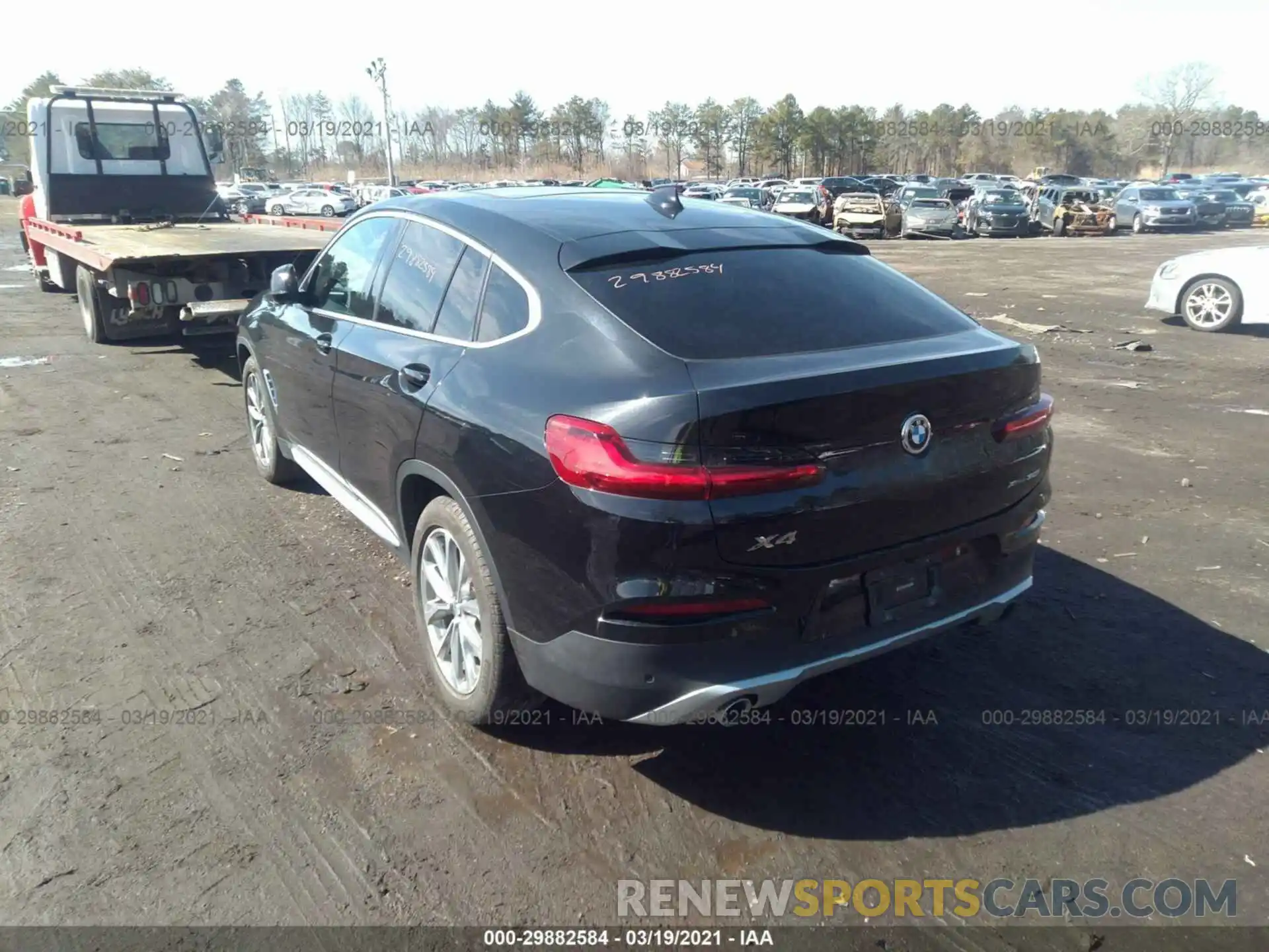 3 Photograph of a damaged car 5UXUJ3C58KLG53797 BMW X4 2019