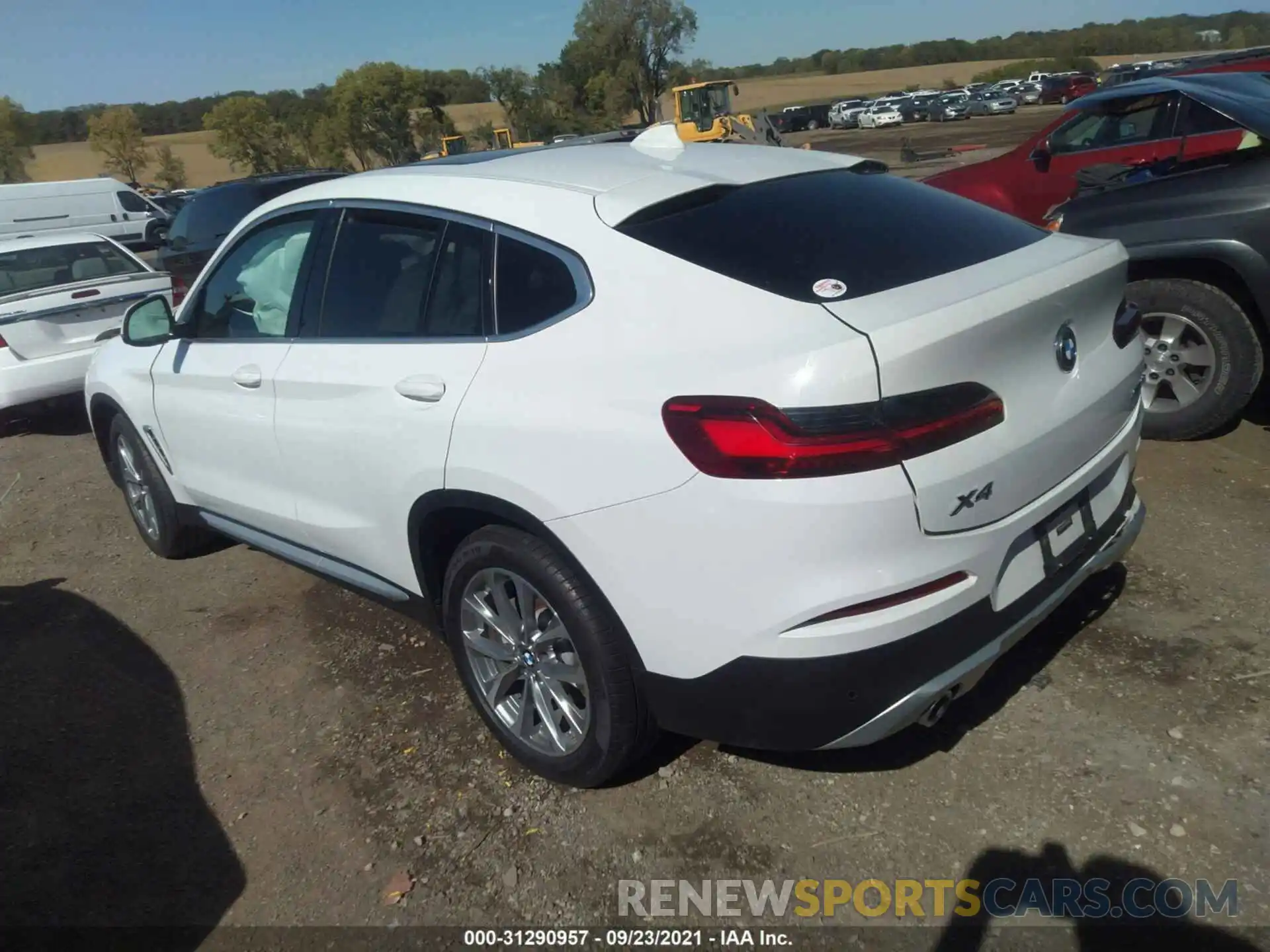 3 Photograph of a damaged car 5UXUJ3C58KLG57252 BMW X4 2019