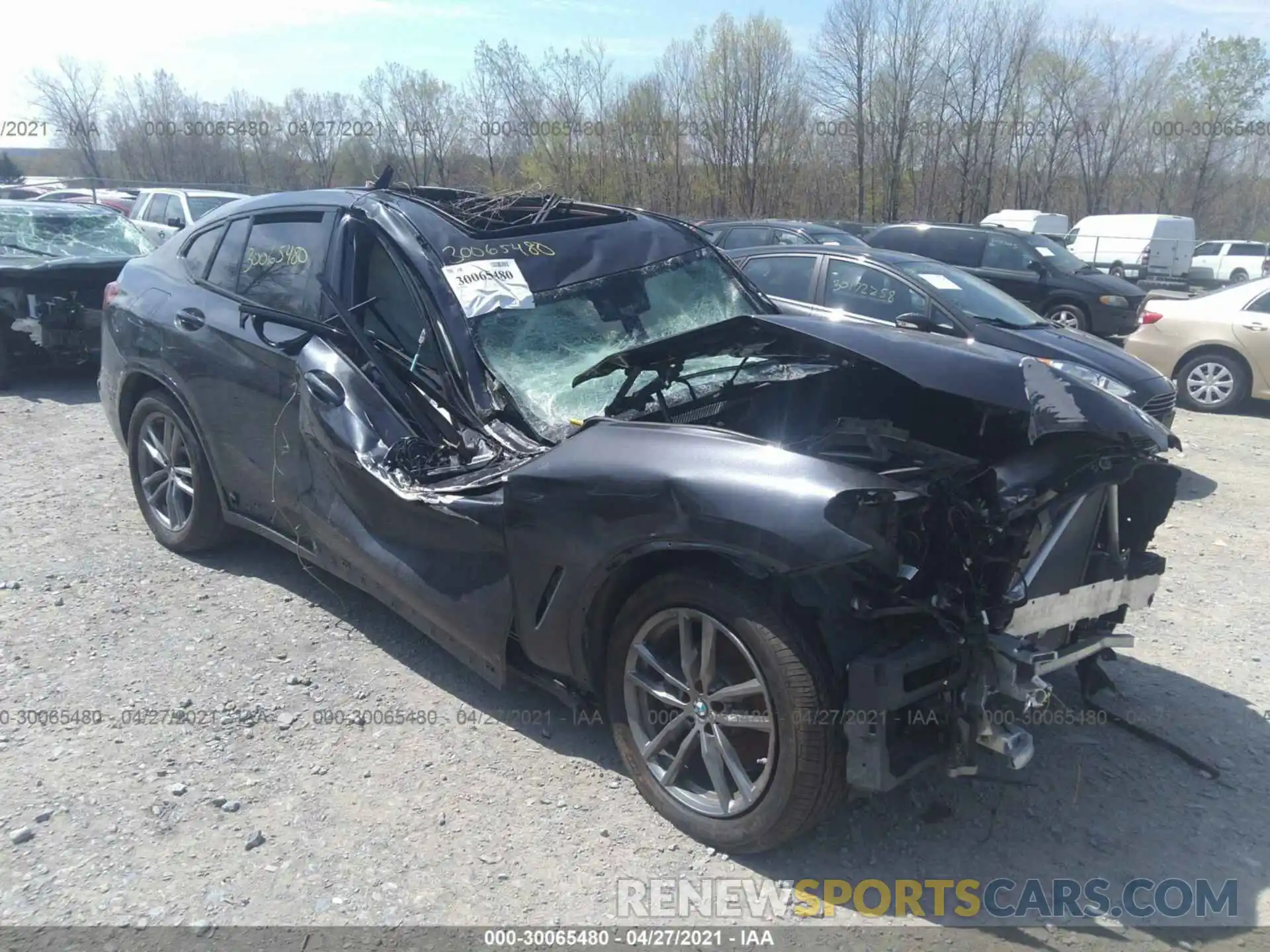 1 Photograph of a damaged car 5UXUJ3C59KLG55333 BMW X4 2019