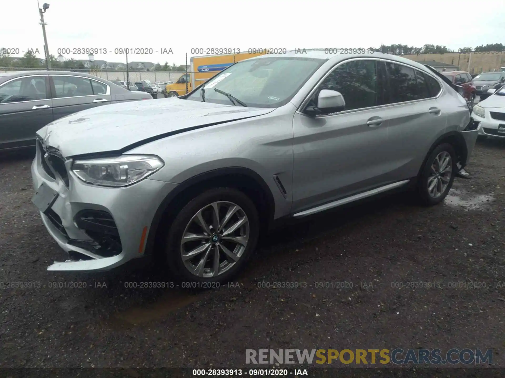 2 Photograph of a damaged car 5UXUJ3C5XKLG52103 BMW X4 2019