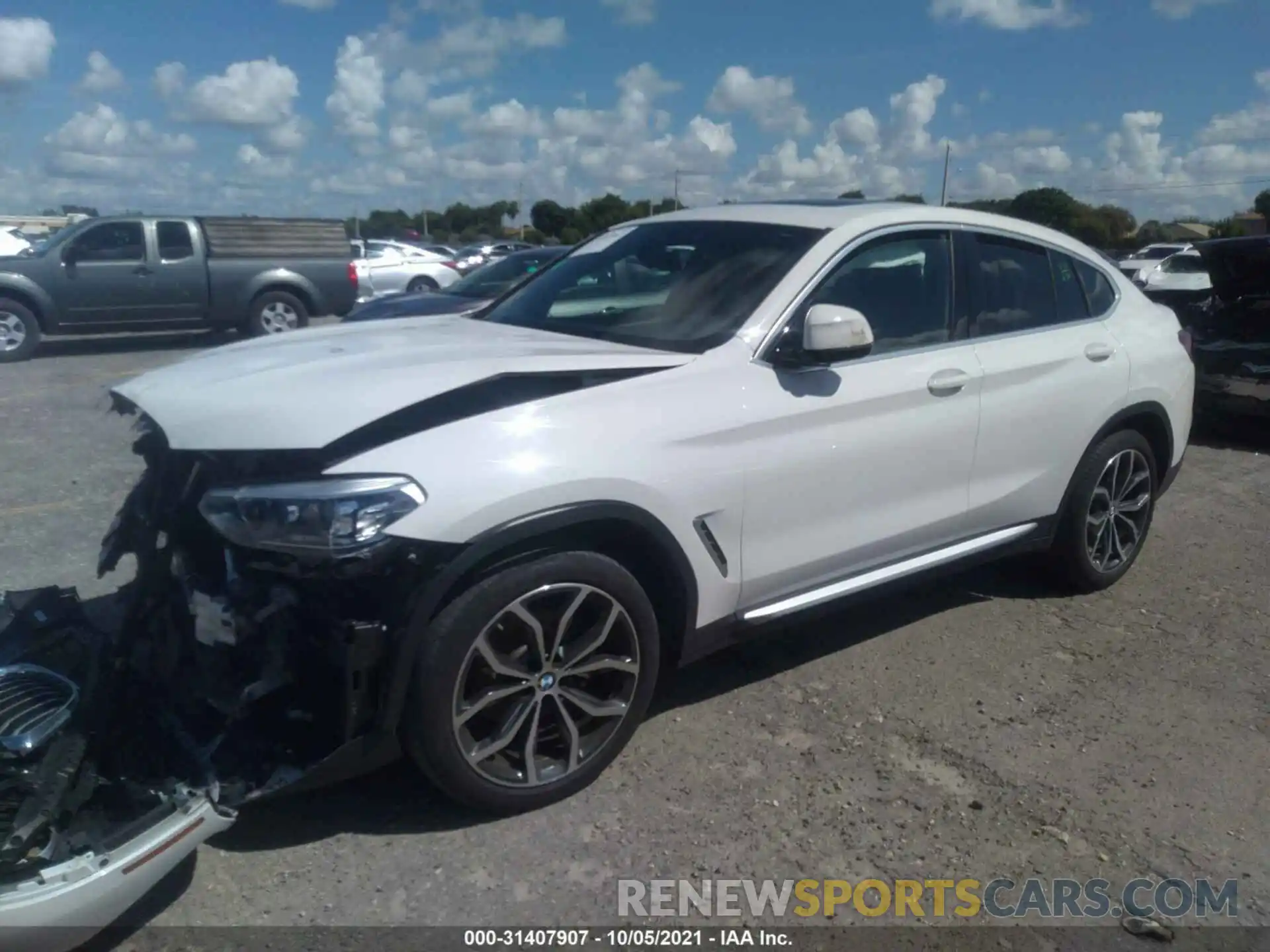 2 Photograph of a damaged car 5UXUJ3C5XKLG56748 BMW X4 2019