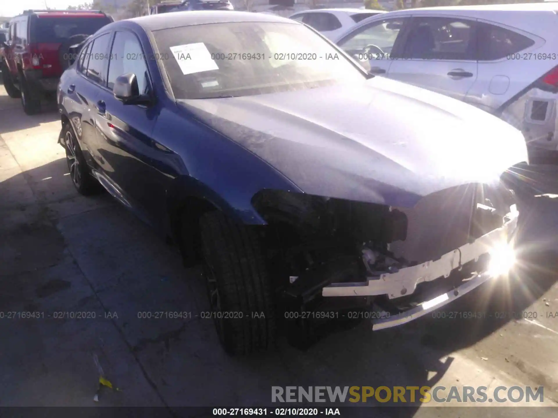 1 Photograph of a damaged car 5UXUJ5C50KLJ63377 BMW X4 2019