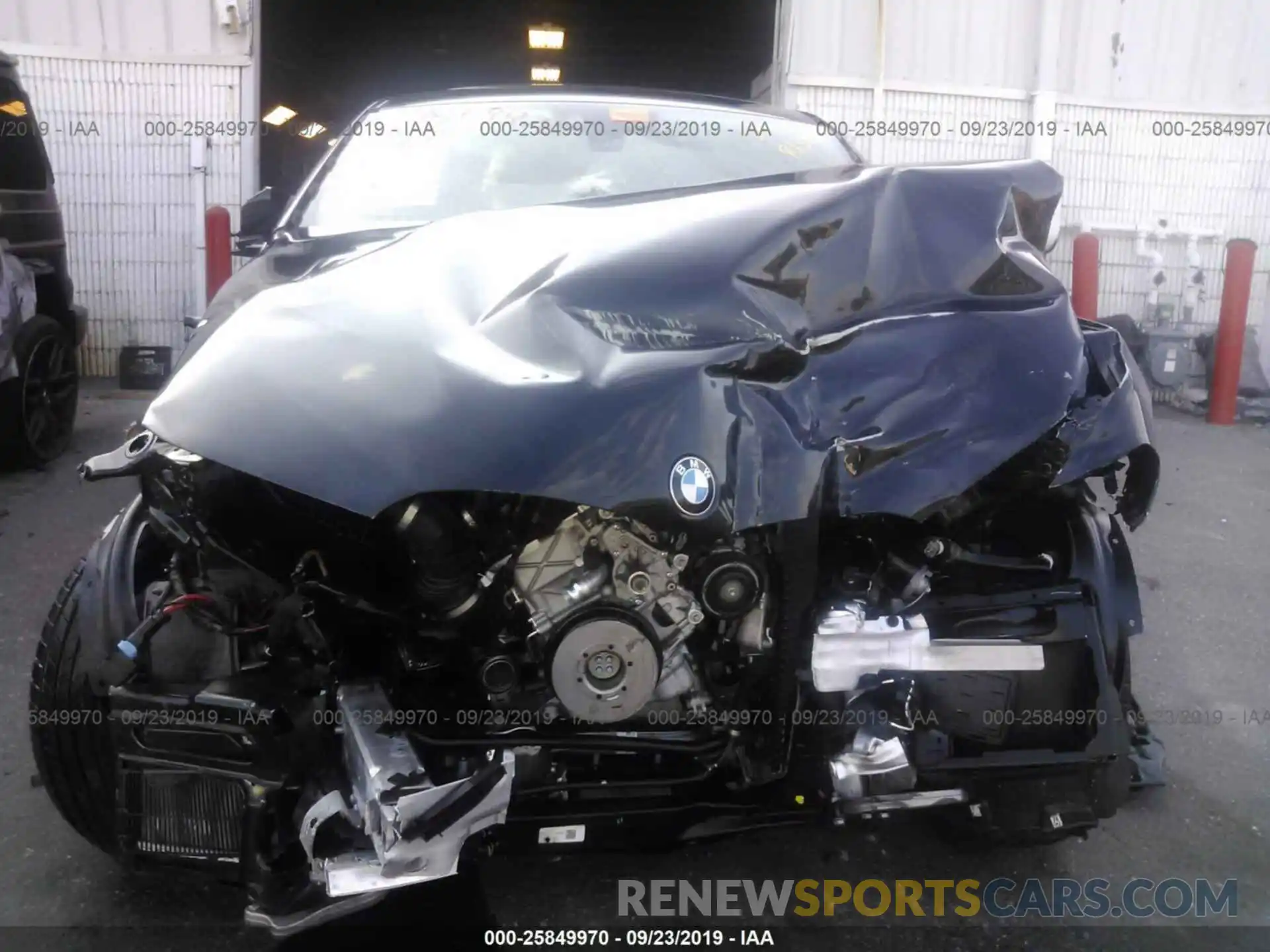 6 Photograph of a damaged car 5UXUJ5C51KLJ63646 BMW X4 2019