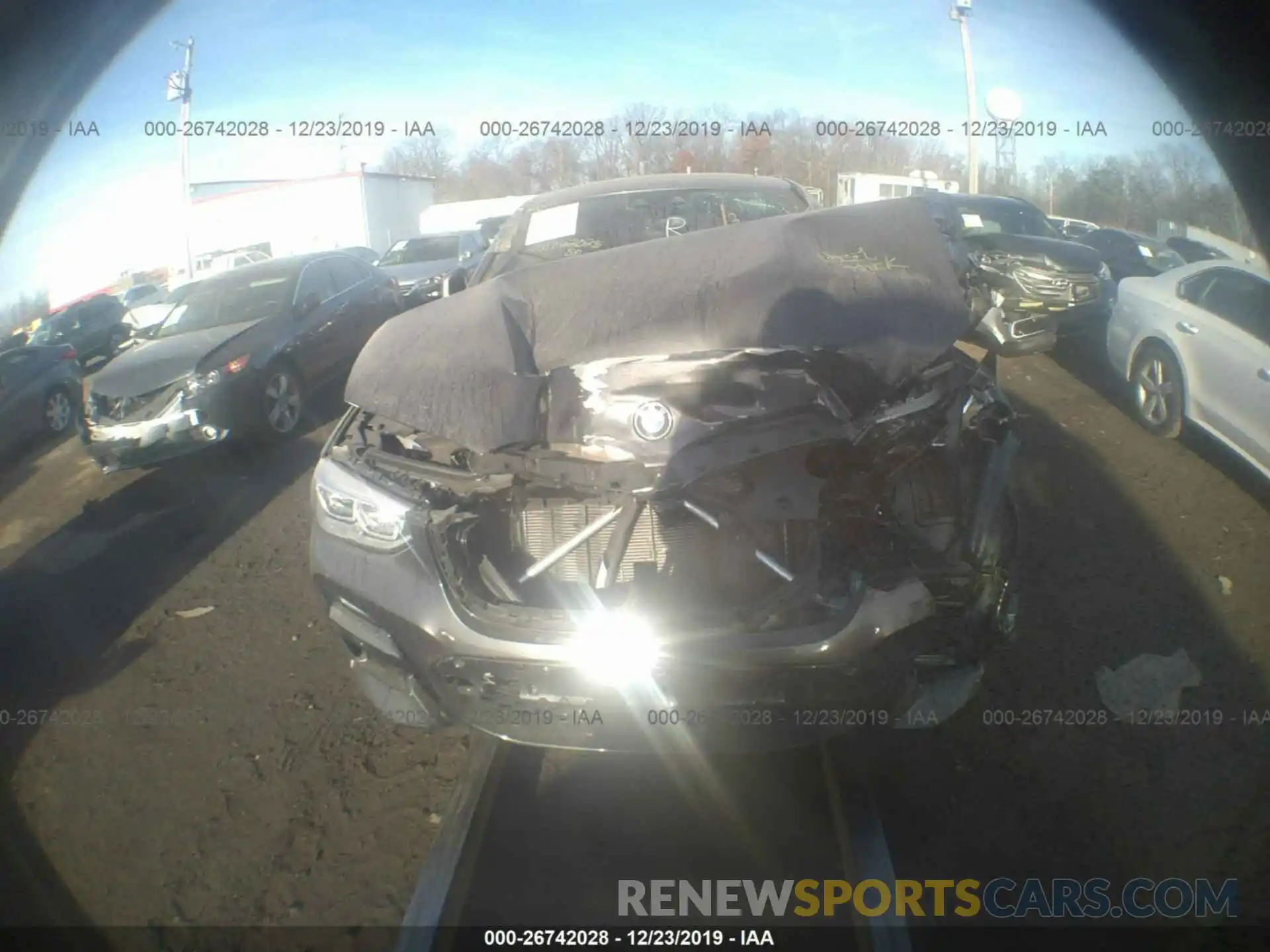 6 Photograph of a damaged car 5UXUJ5C51KLJ63744 BMW X4 2019