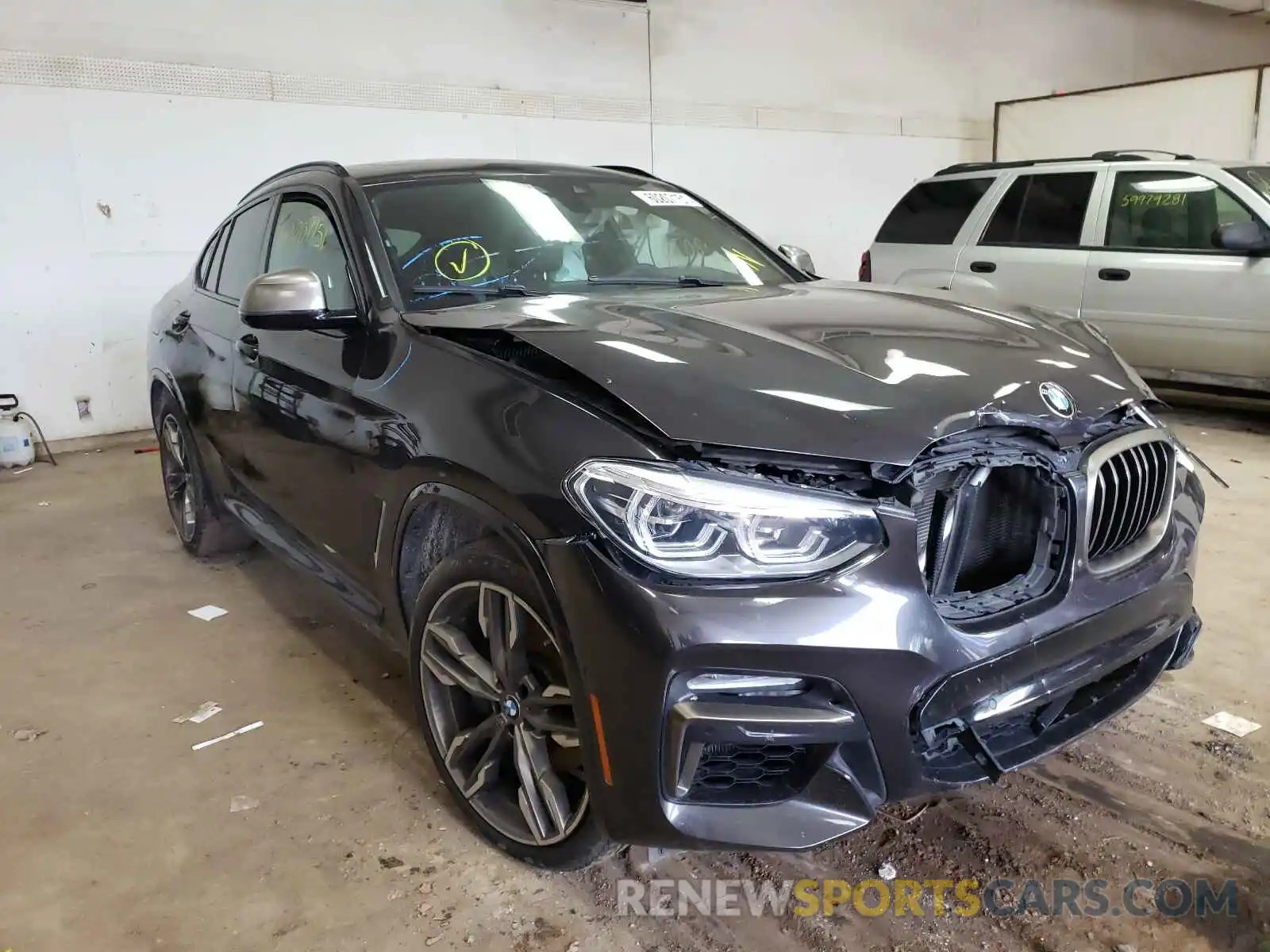 1 Photograph of a damaged car 5UXUJ5C52KLJ62473 BMW X4 2019