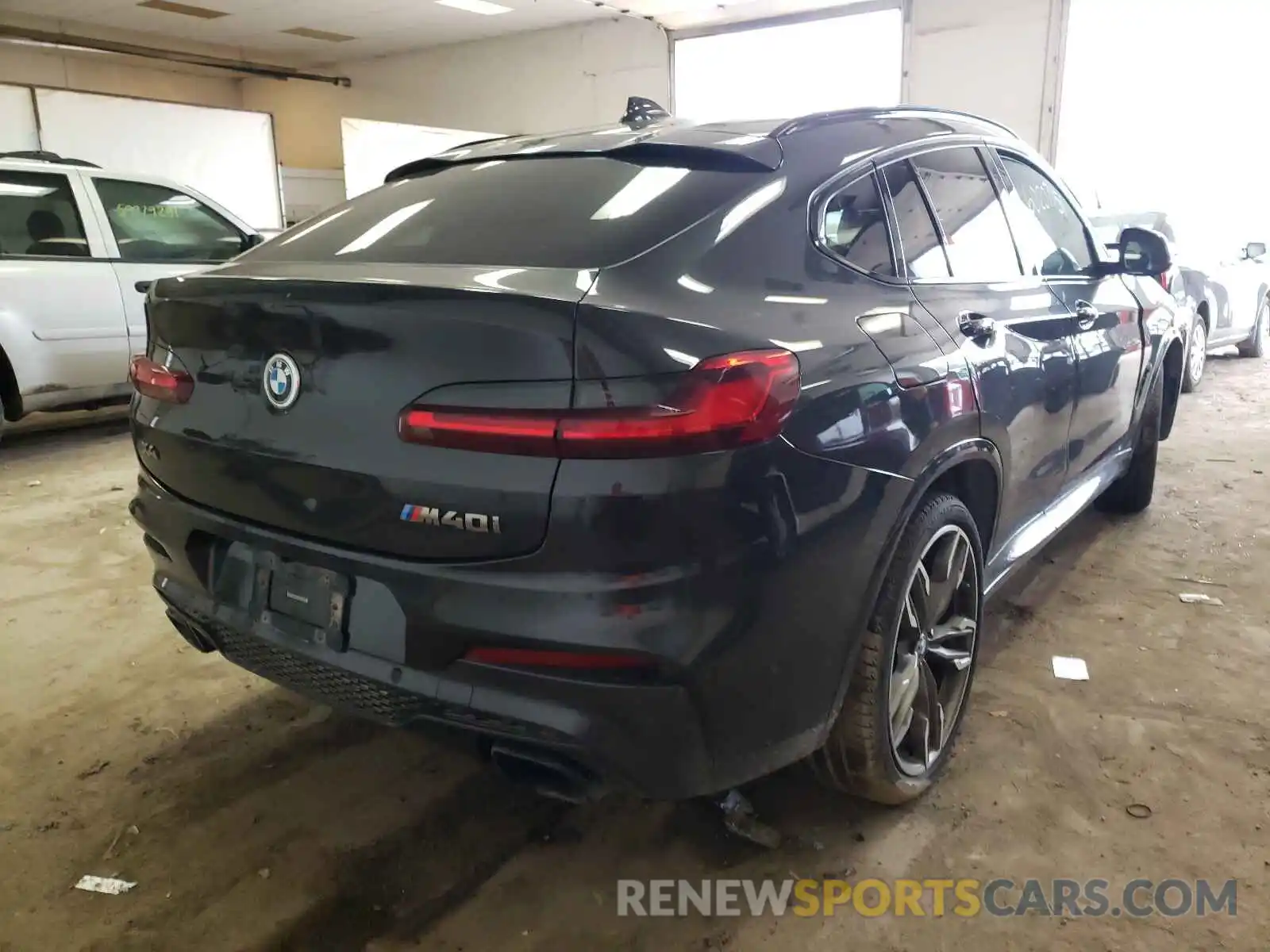 4 Photograph of a damaged car 5UXUJ5C52KLJ62473 BMW X4 2019