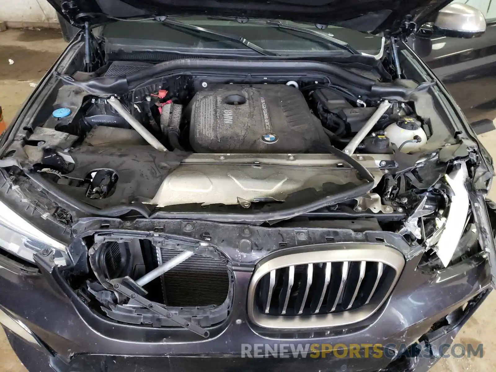 7 Photograph of a damaged car 5UXUJ5C52KLJ62473 BMW X4 2019