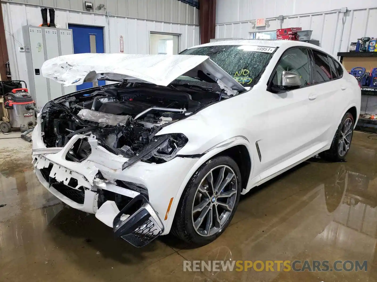 2 Photograph of a damaged car 5UXUJ5C52KLJ63087 BMW X4 2019