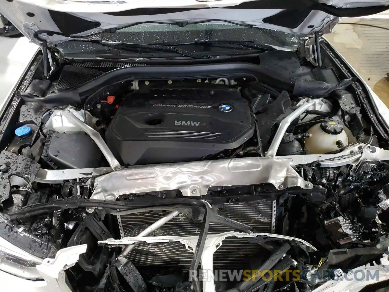 7 Photograph of a damaged car 5UXUJ5C52KLJ63087 BMW X4 2019