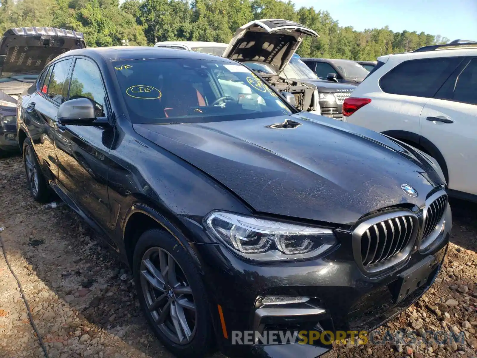 1 Photograph of a damaged car 5UXUJ5C52KLJ64045 BMW X4 2019