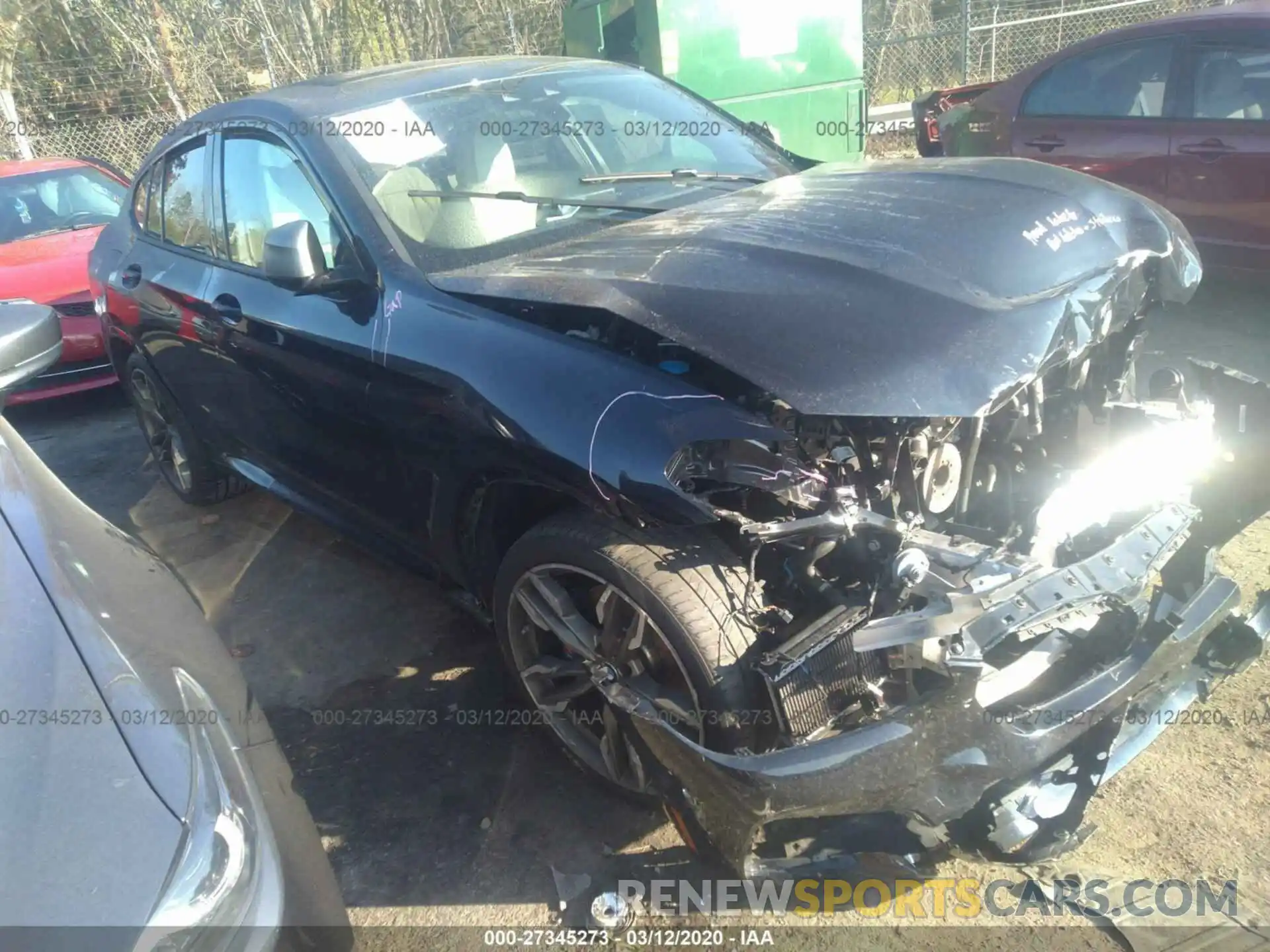 1 Photograph of a damaged car 5UXUJ5C53KLJ63857 BMW X4 2019