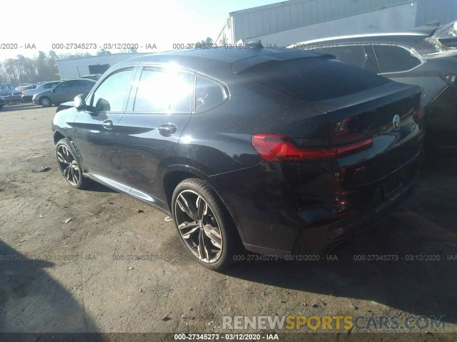 3 Photograph of a damaged car 5UXUJ5C53KLJ63857 BMW X4 2019