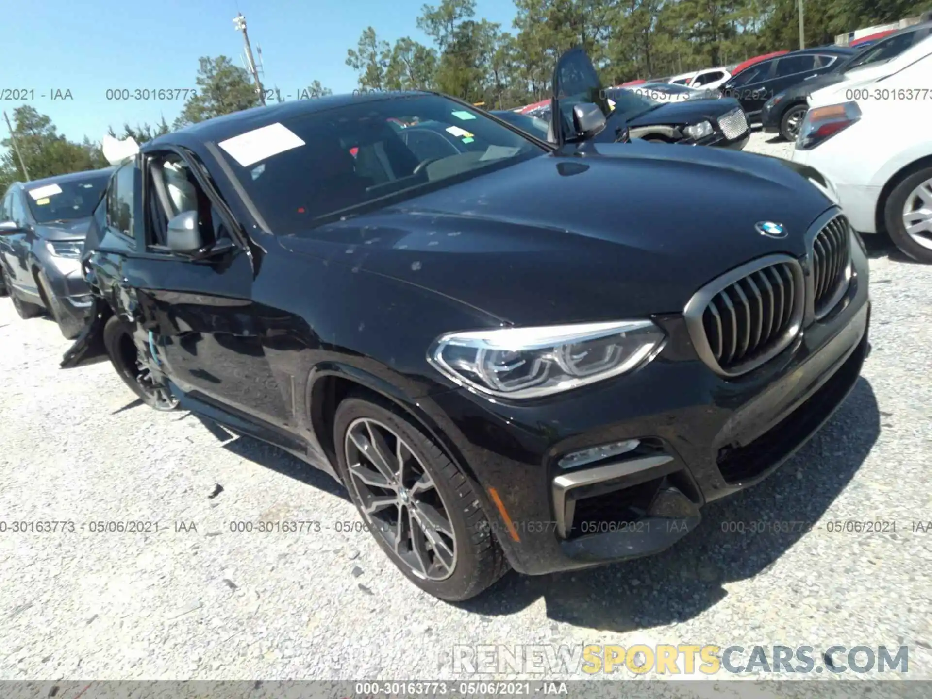 1 Photograph of a damaged car 5UXUJ5C54KLA93188 BMW X4 2019