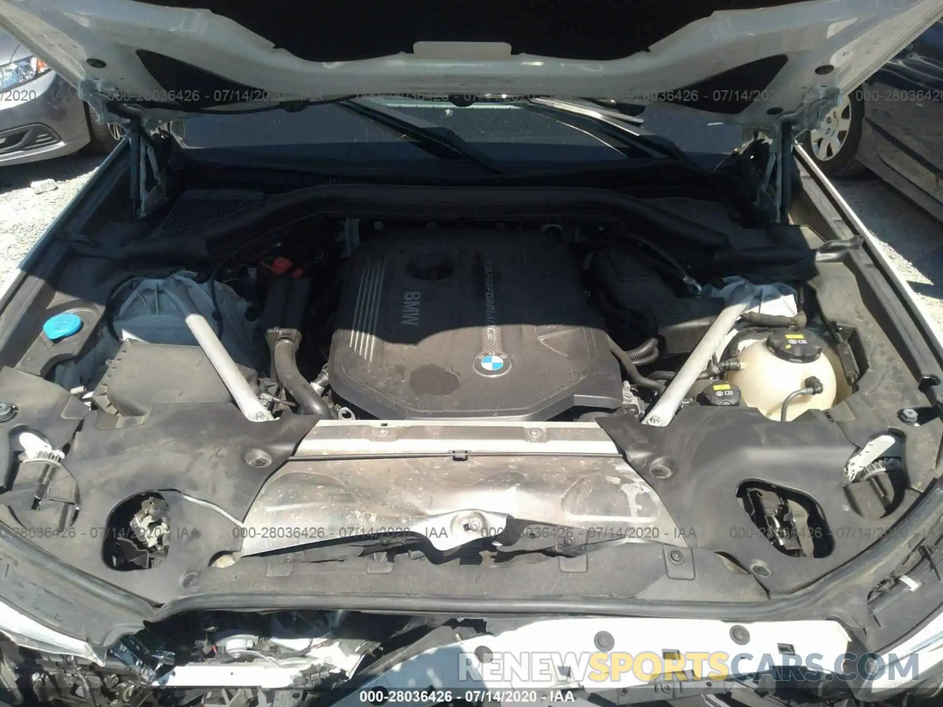 10 Photograph of a damaged car 5UXUJ5C55KLA93362 BMW X4 2019