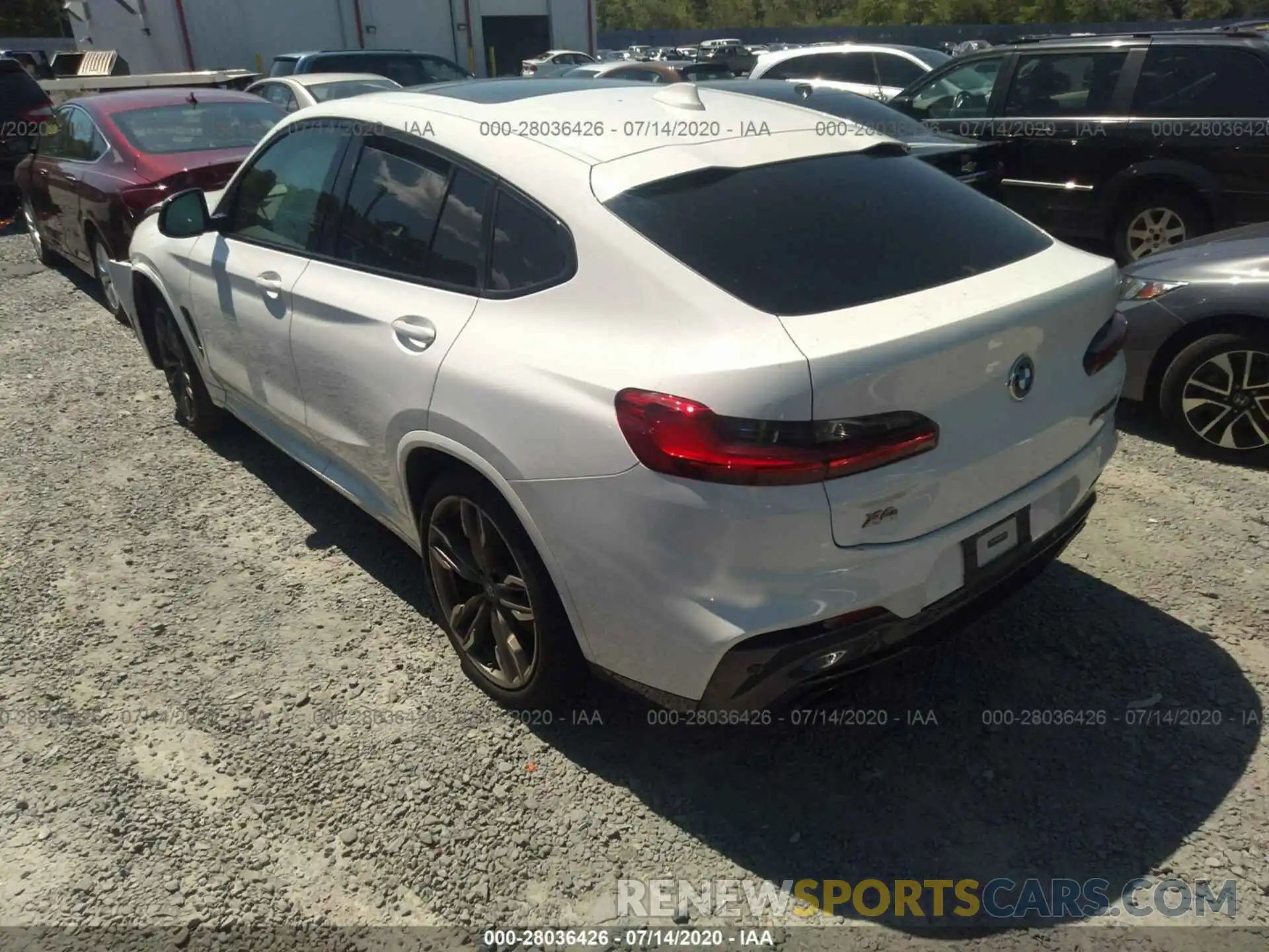 3 Photograph of a damaged car 5UXUJ5C55KLA93362 BMW X4 2019