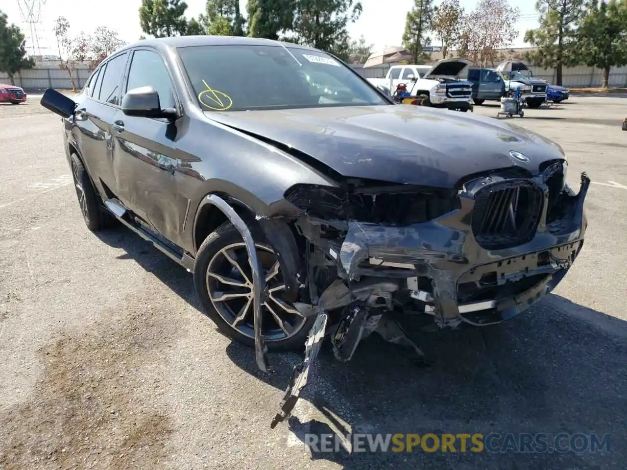 1 Photograph of a damaged car 5UXUJ5C55KLJ63519 BMW X4 2019