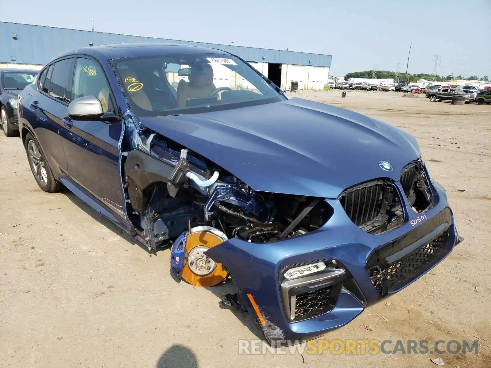 1 Photograph of a damaged car 5UXUJ5C55KLJ64119 BMW X4 2019