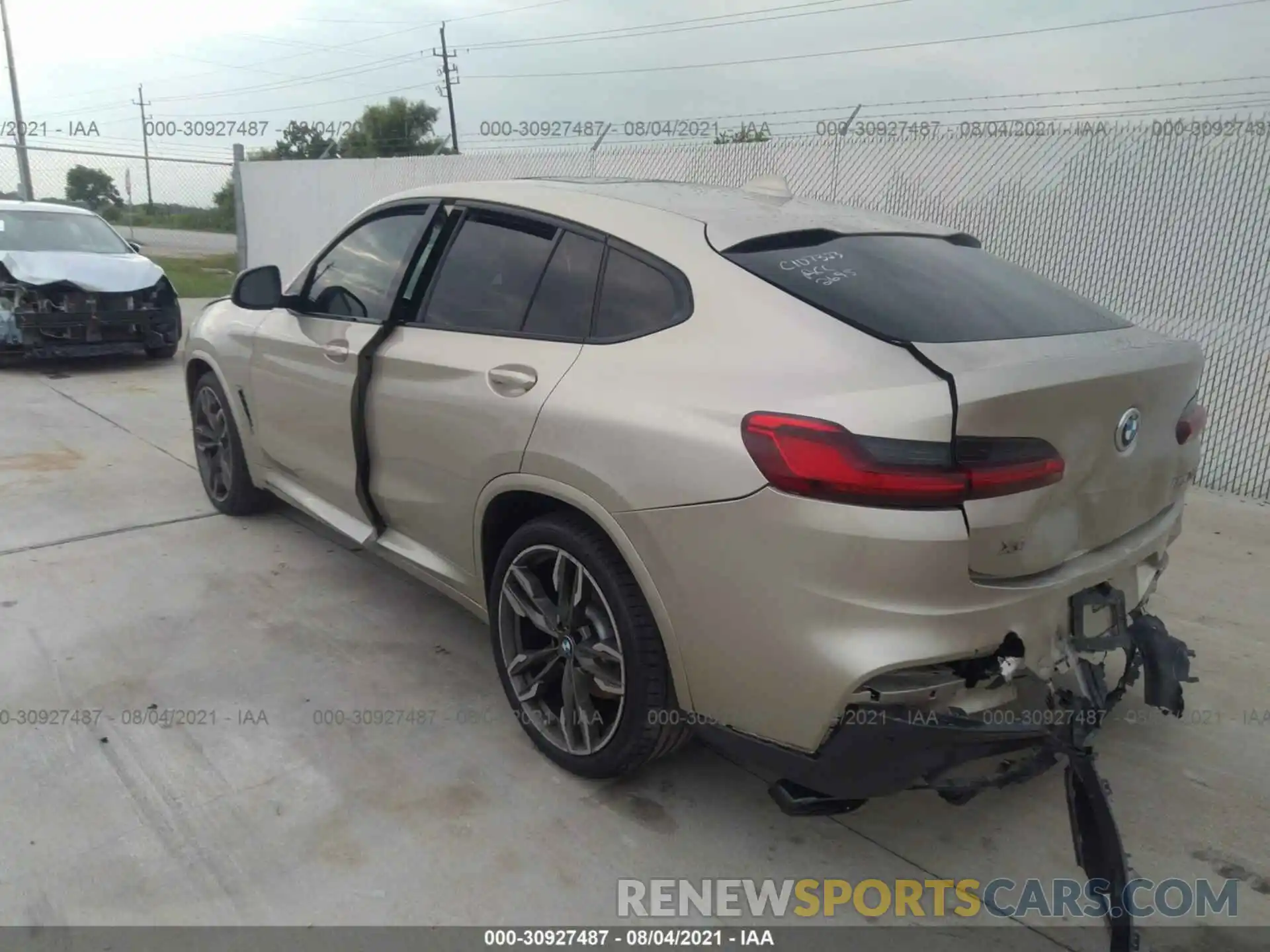 3 Фотография поврежденного автомобиля 5UXUJ5C56K9A32695 BMW X4 2019