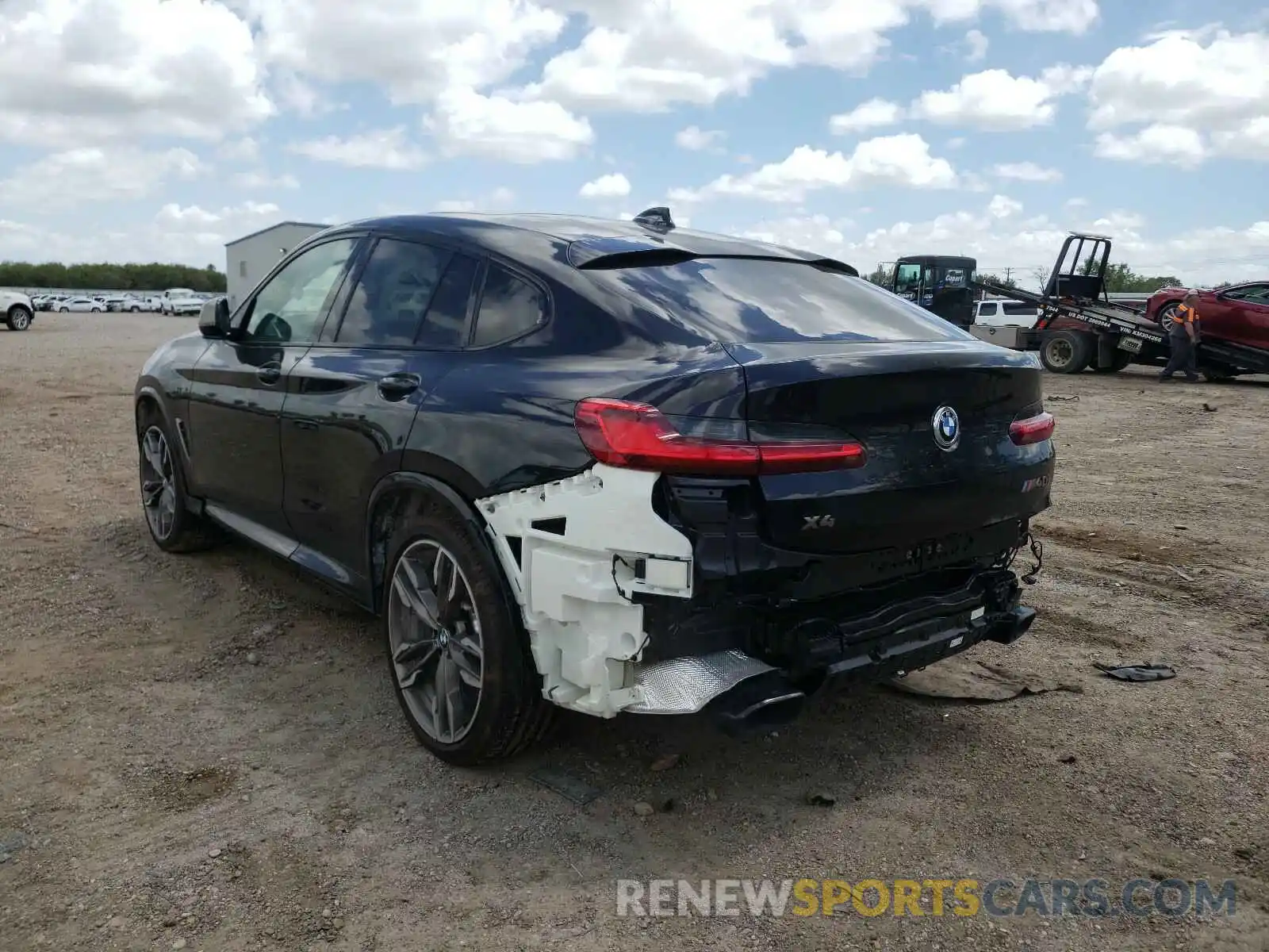 3 Photograph of a damaged car 5UXUJ5C56K9A32762 BMW X4 2019