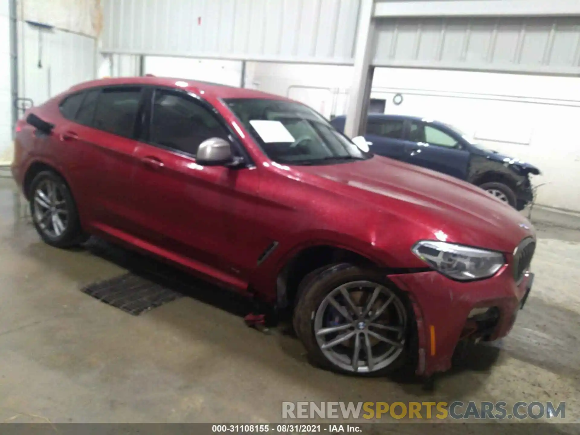 1 Photograph of a damaged car 5UXUJ5C56KLJ62704 BMW X4 2019