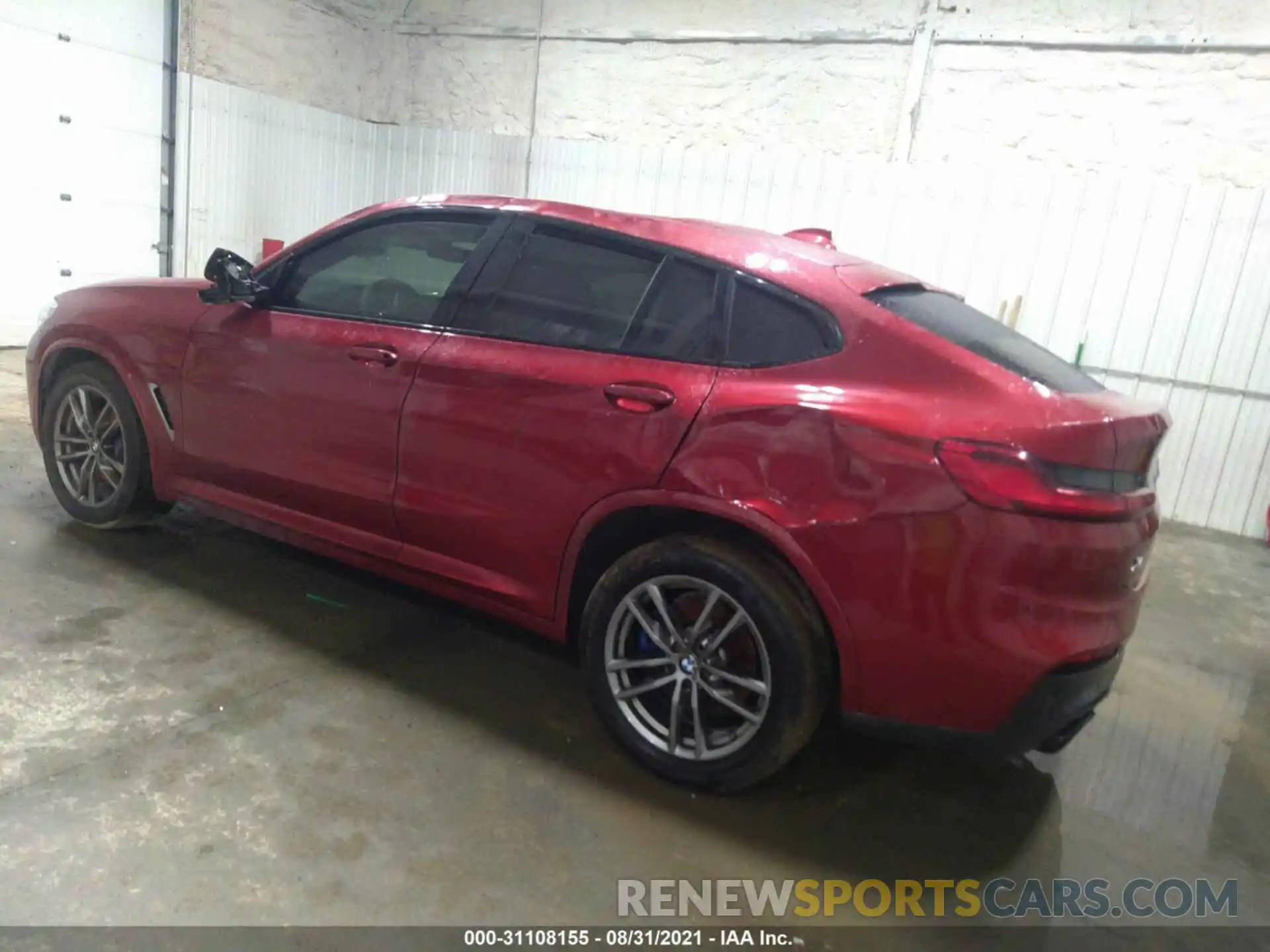 3 Photograph of a damaged car 5UXUJ5C56KLJ62704 BMW X4 2019